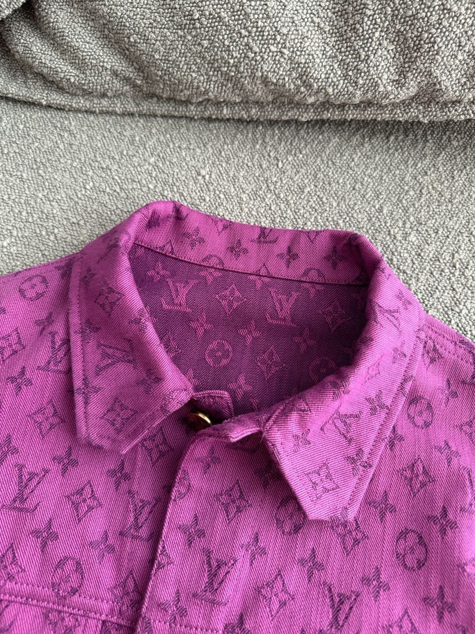 Louis Vuitton LOUIS VUITTON Monogram Denim Trucker Jacket RARE Size US S / EU 44-46 / 1 - 9 Thumbnail