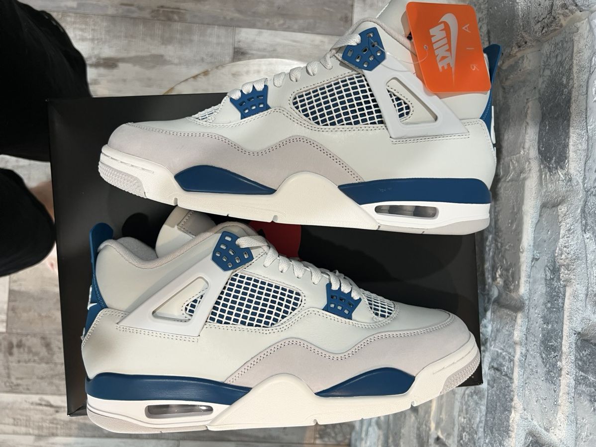Jordan Brand × Nike Jordan 4 Retro Military Blue Size 11.5 FV5029-141 Size US 11.5 / EU 44-45 - 7 Thumbnail