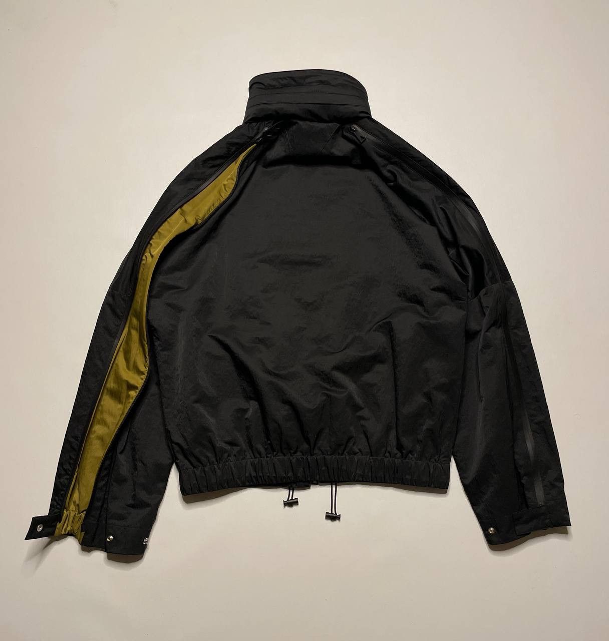 Bottega Veneta Bottega Veneta Nylon Tech Light Jacket NWT M Size US M / EU 48-50 / 2 - 3 Thumbnail