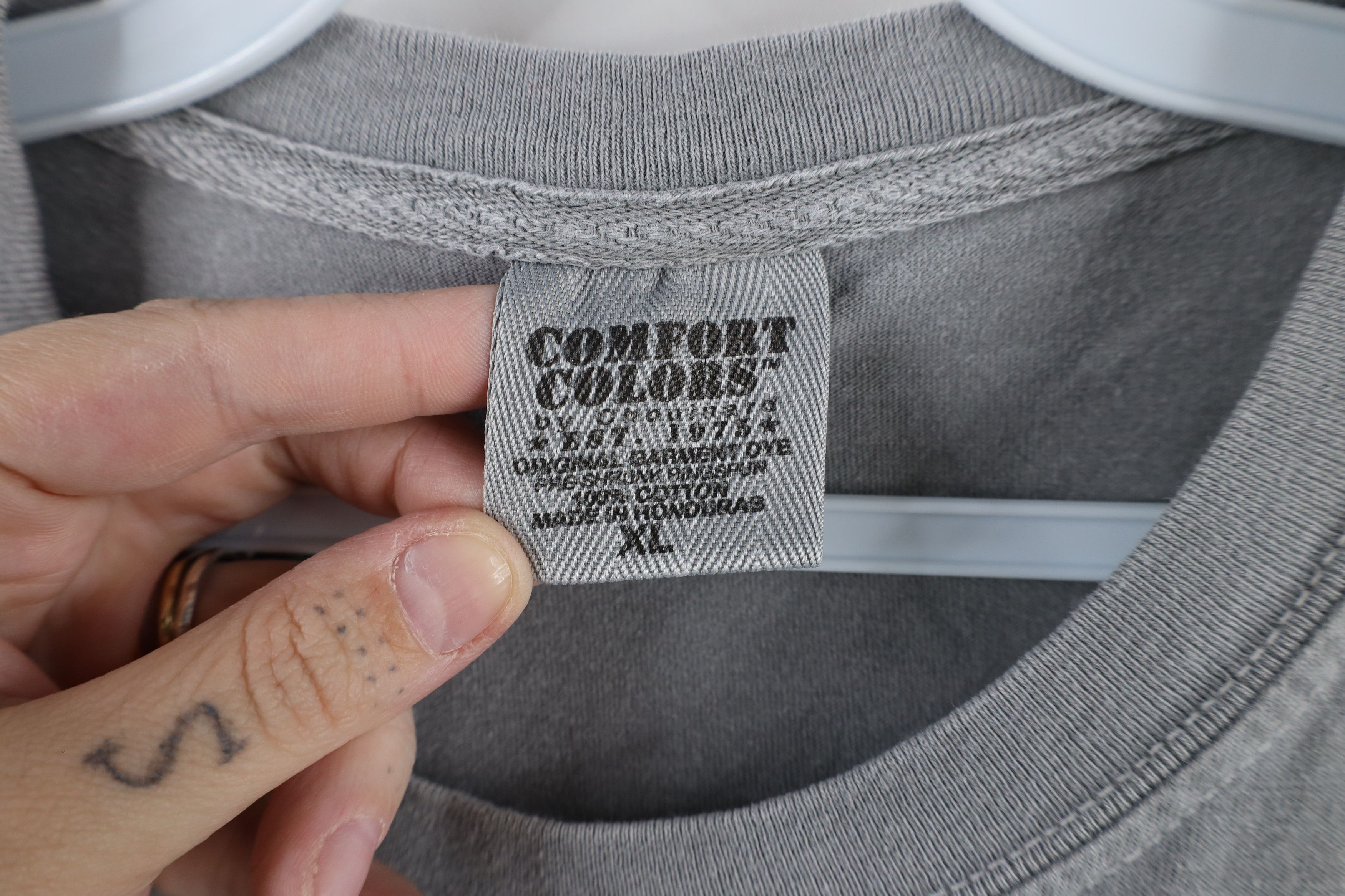 Vintage Vintage Y2K Streetwear Stonewash Cool T-Shirt Gray Cotton Size US XL / EU 56 / 4 - 5 Thumbnail