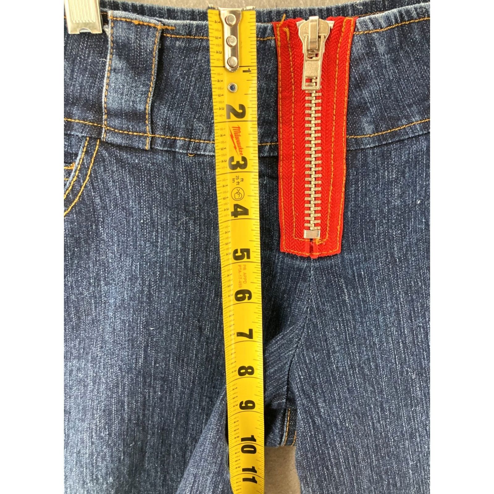 Vintage Goddess Jeans Womens 11/12 Blue Denim Wash Straight Leg 5-Pocket Regular Rise Denim Shirt Size 32" / US 10 / IT 46 - 4 Thumbnail
