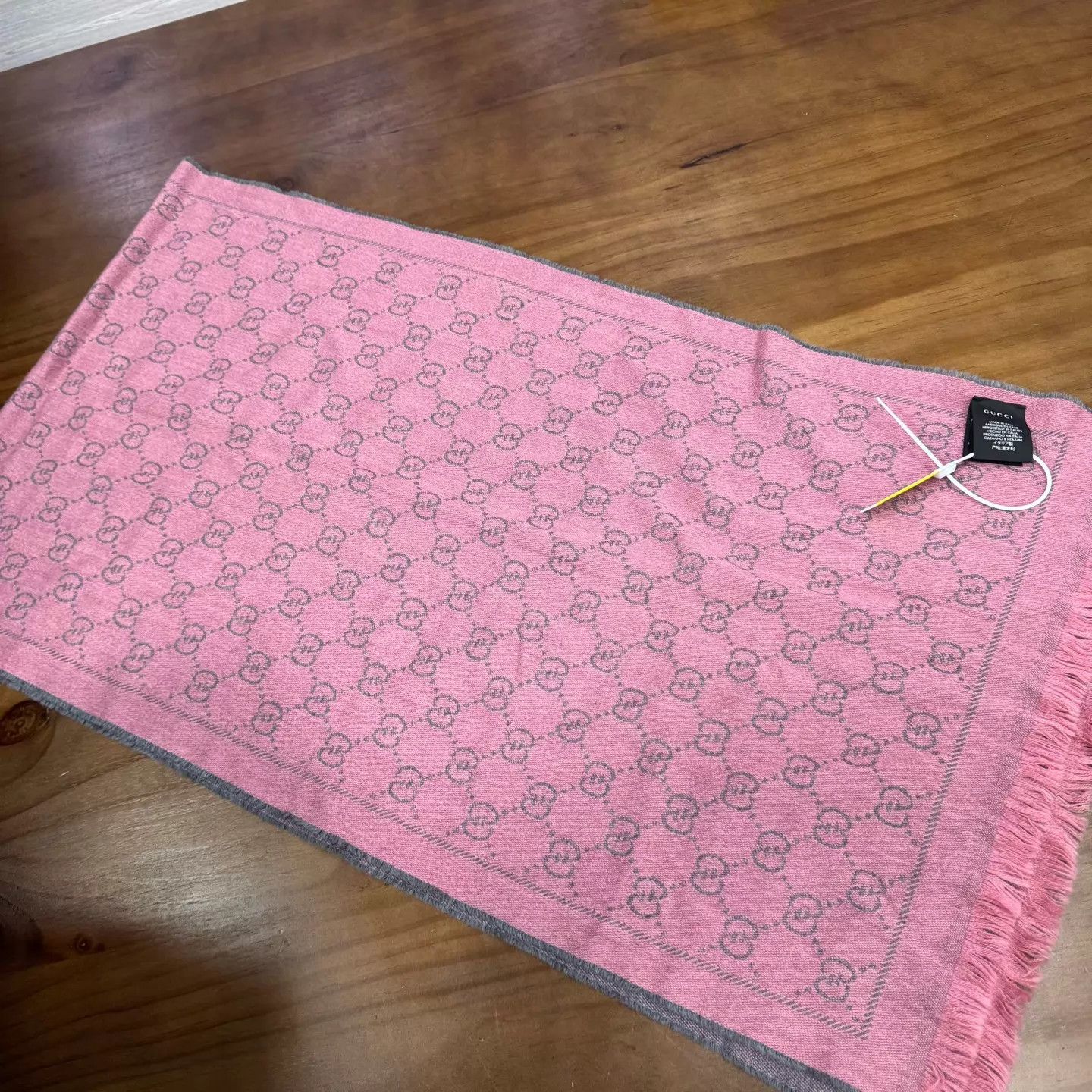 Gucci Gucci black & pink color blocked scarf Size ONE SIZE - 2 Thumbnail