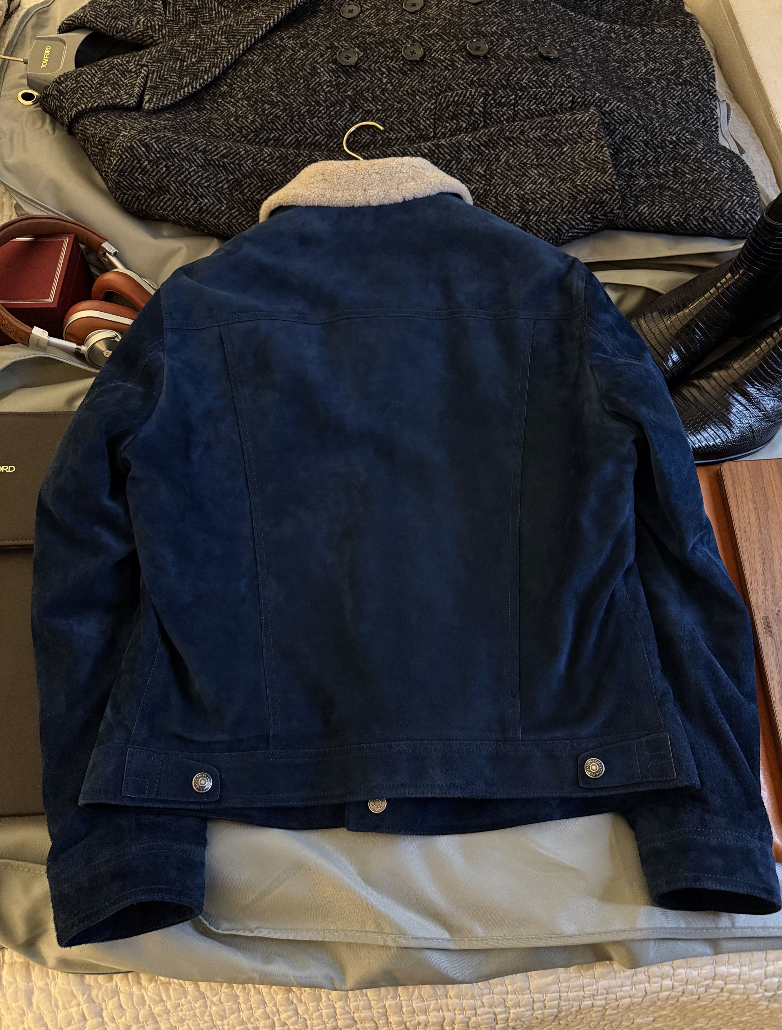 Tom Ford A-List Celeb Favorite, Coveted $9,800 w/tax Suede Shearling Size US L / EU 52-54 / 3 - 17 Thumbnail