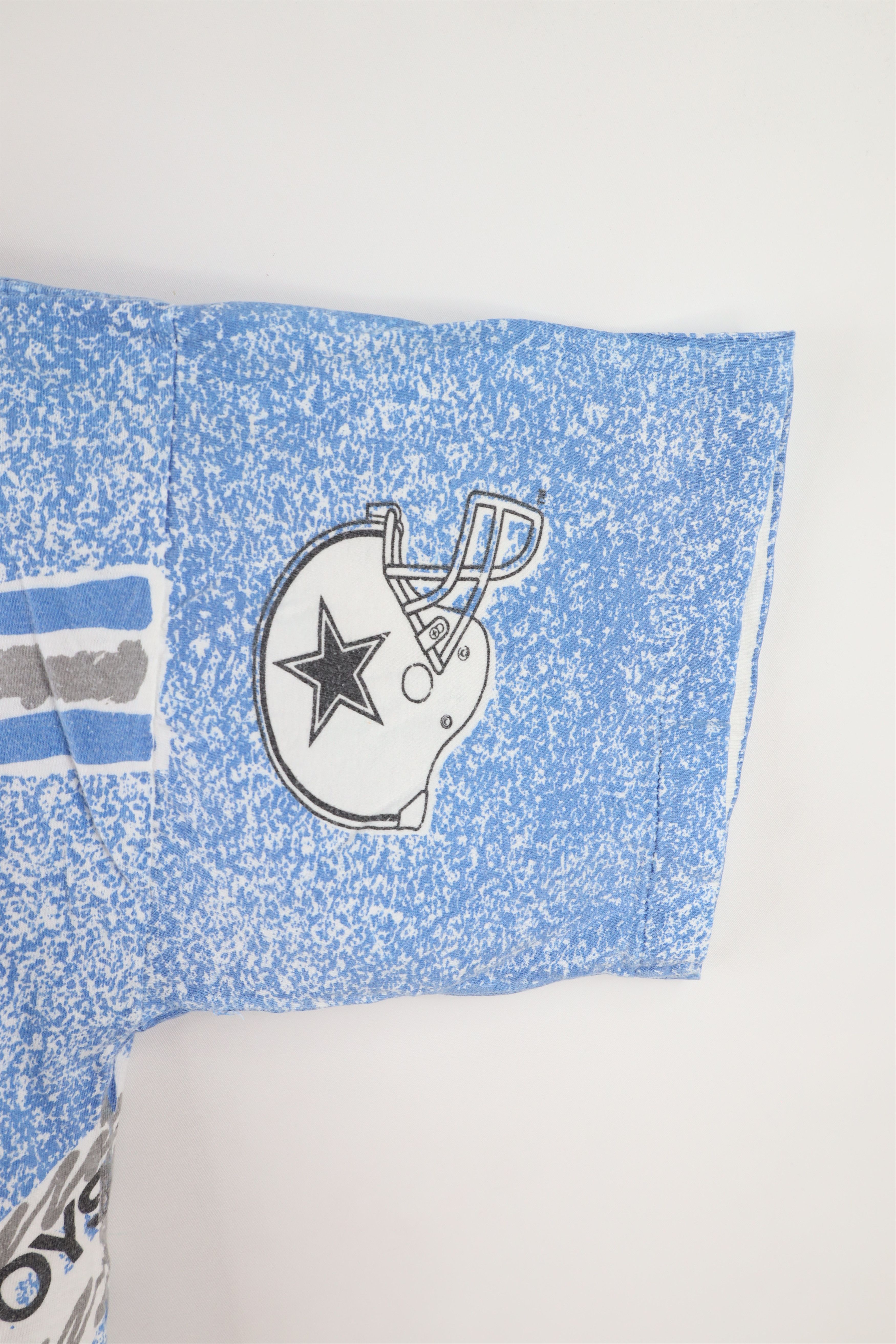 Vintage Vintage 90s Over Print Dallas Cowboys Football T-Shirt USA Size US S / EU 44-46 / 1 - 4 Thumbnail
