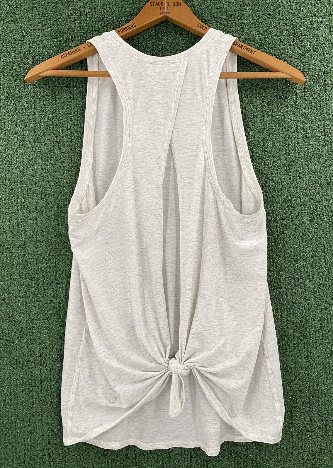 Lululemon Lululemon All Tied Up Tank Top Open Back Knot Tie Womens 4 Size S / US 4 / IT 40 - 3 Thumbnail