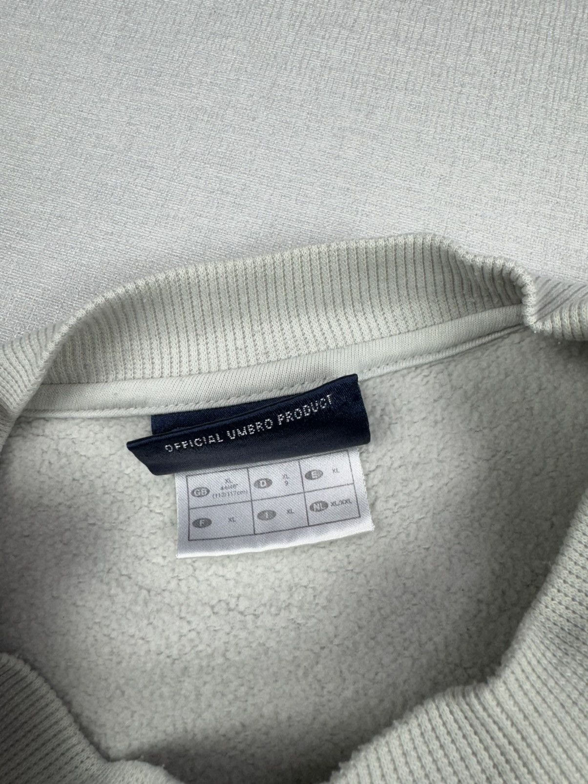 Umbro × Vintage Men’s Vintage UMBRO Retro 90’ Oversized Crew Neck Sweatshirt Size US XL / EU 56 / 4 - 5 Thumbnail