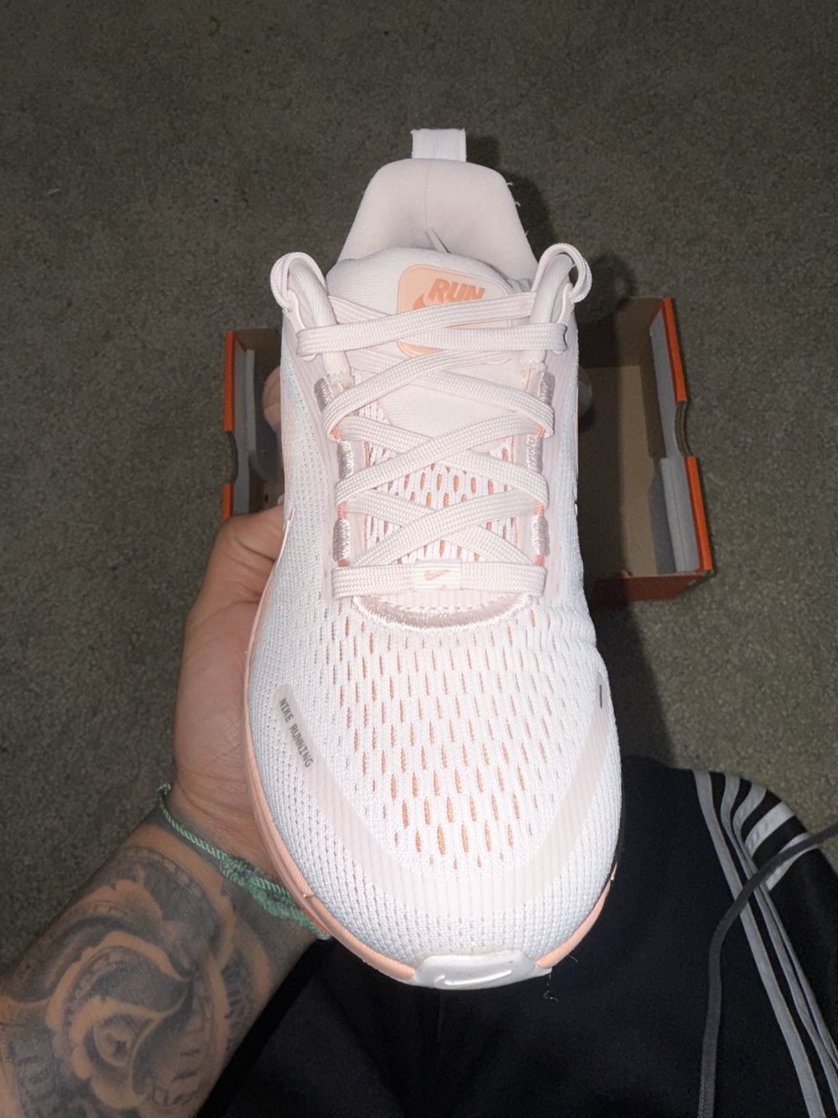 Nike Nike vomero 18 soft pink Size US 6.5 / IT 36.5 - 2 Thumbnail