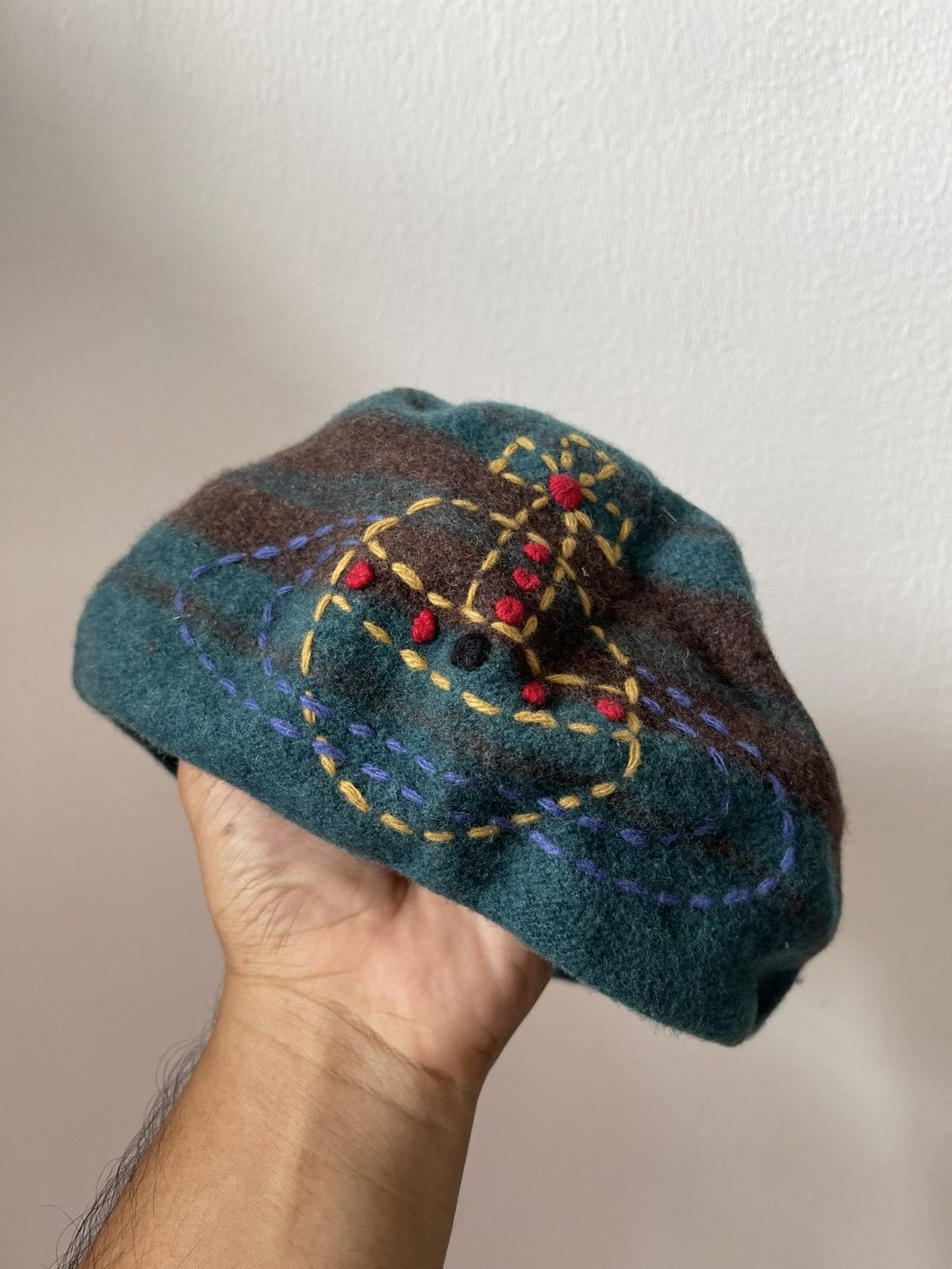 Vivienne Westwood 2000s Vivienne Westwood Big Logo Barreta Size ONE SIZE - 3 Thumbnail