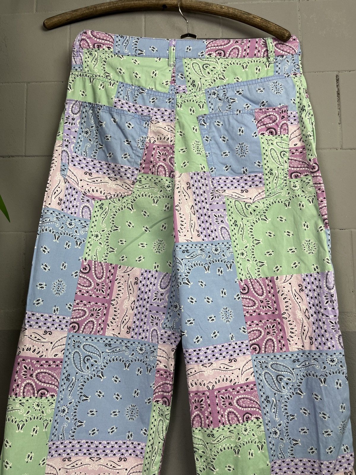 Designer BAGGY BANDANA PASTEL COLOURS WITH CHILL FIT PANTS - 3252 Size US 32 / EU 48 - 8 Thumbnail