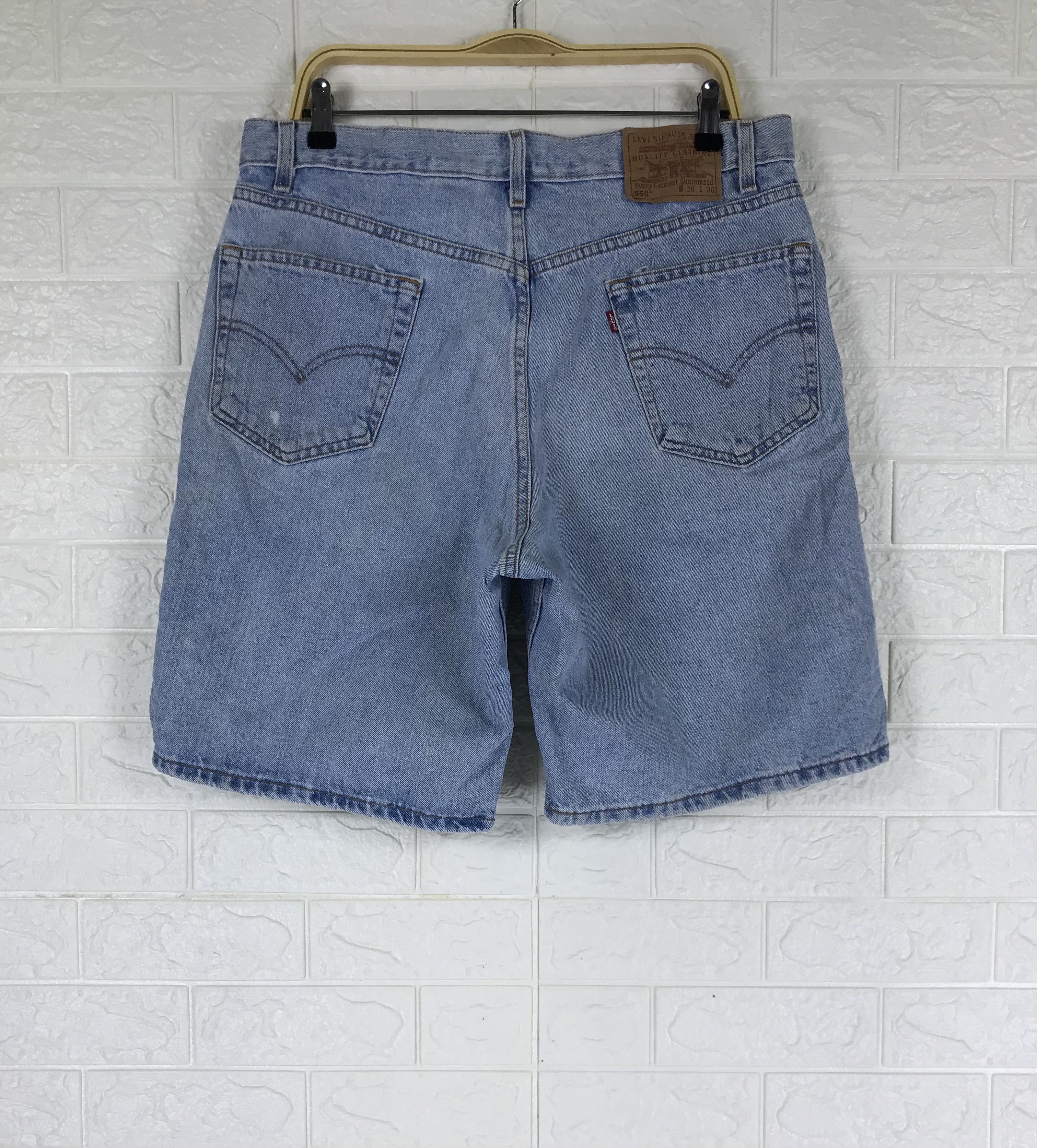 Levi's Vintage Levi's 550 Relaxed Fit Short Jeans Size US 36 / EU 52 - 2 Thumbnail