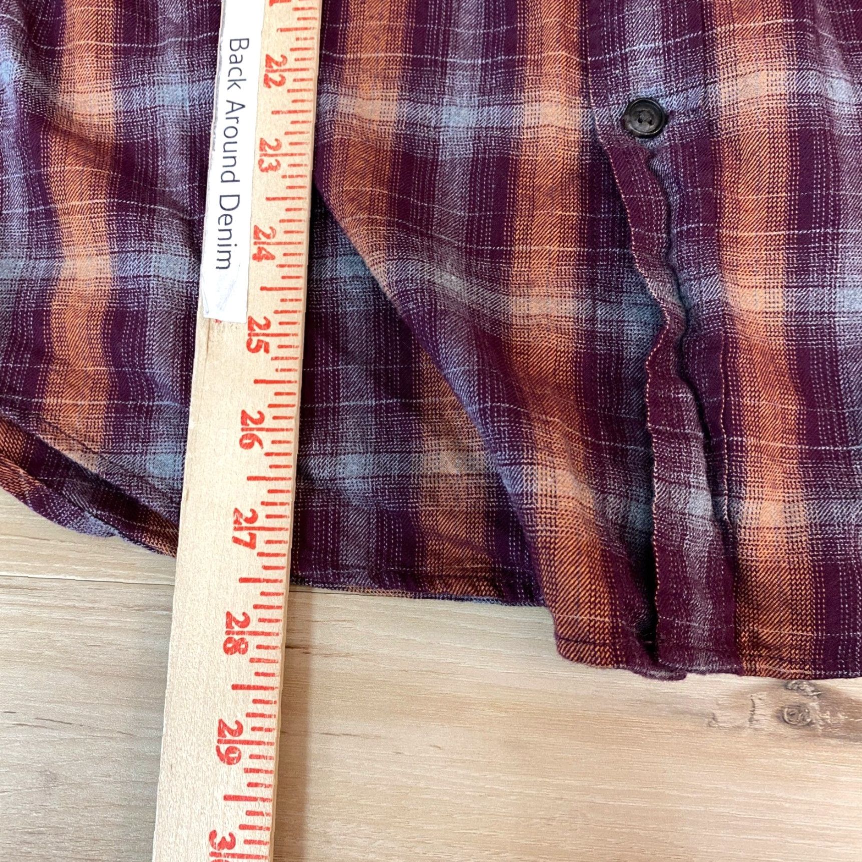 Banana Republic Banana Republic Camden Fit Luxe Flannel Button-Down Shirt M Plaid Purple Long Sleeve Men’s Button Up Casual Workwear - note: ensure no extra spaces? Size US M / EU 48-50 / 2 - 6 Thumbnail