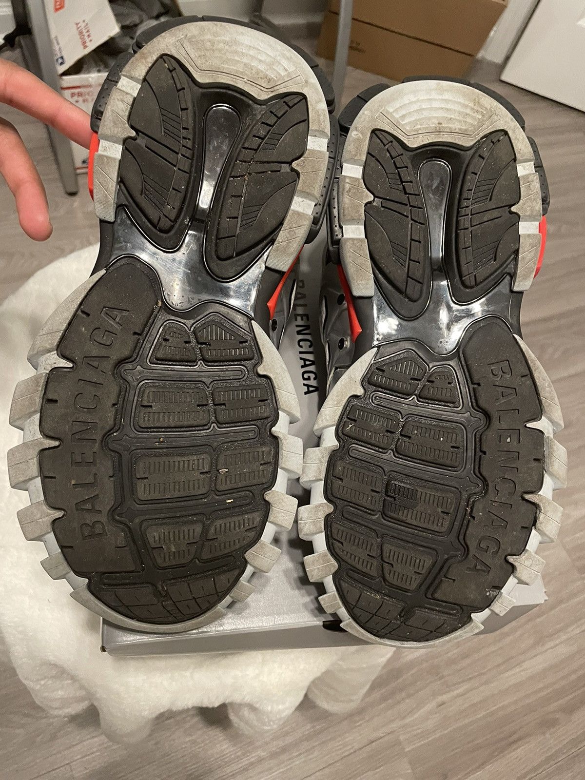 Balenciaga Balenciaga metallic track sneakers Size US 11 / EU 44 - 7 Thumbnail