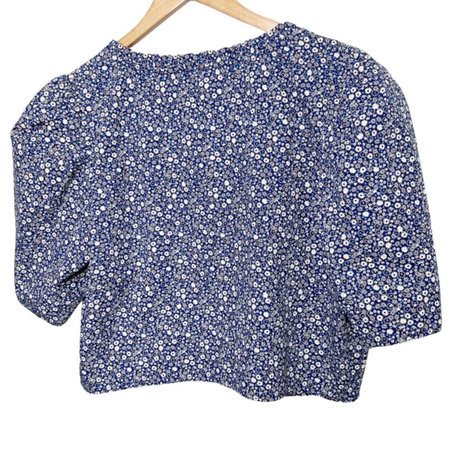 Levi's New with Tags Levi's Women's Joella Floral Crop Blouse Size XXL / US 16-18 / IT 52-54 - 8 Thumbnail