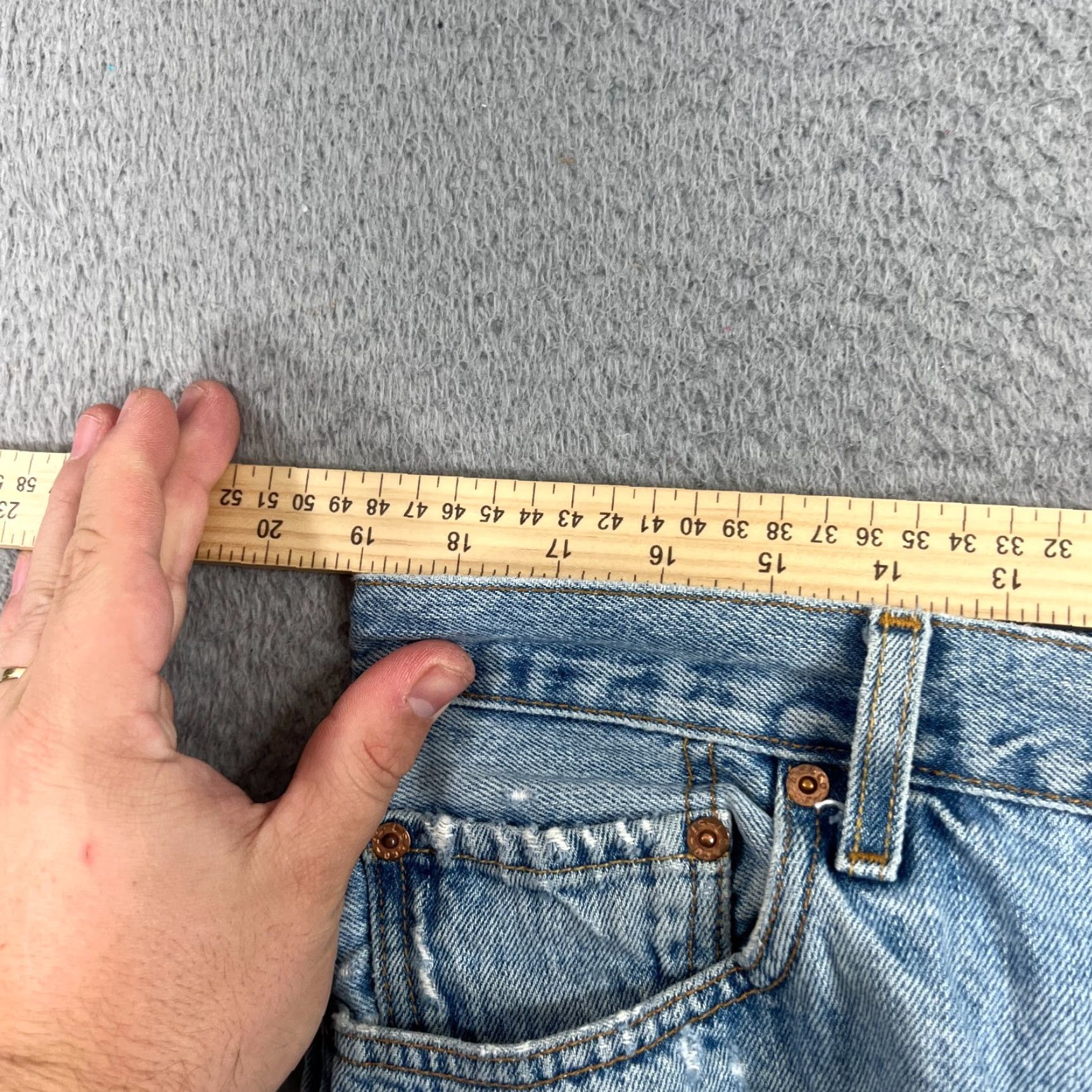 Levi's VINTAGE Levi's 501 Jeans Mens 38x30 Denim Straight Classic Classic Fit Mid Rise Blue 80s 90s Retro Size US 38 / EU 54 - 7 Thumbnail