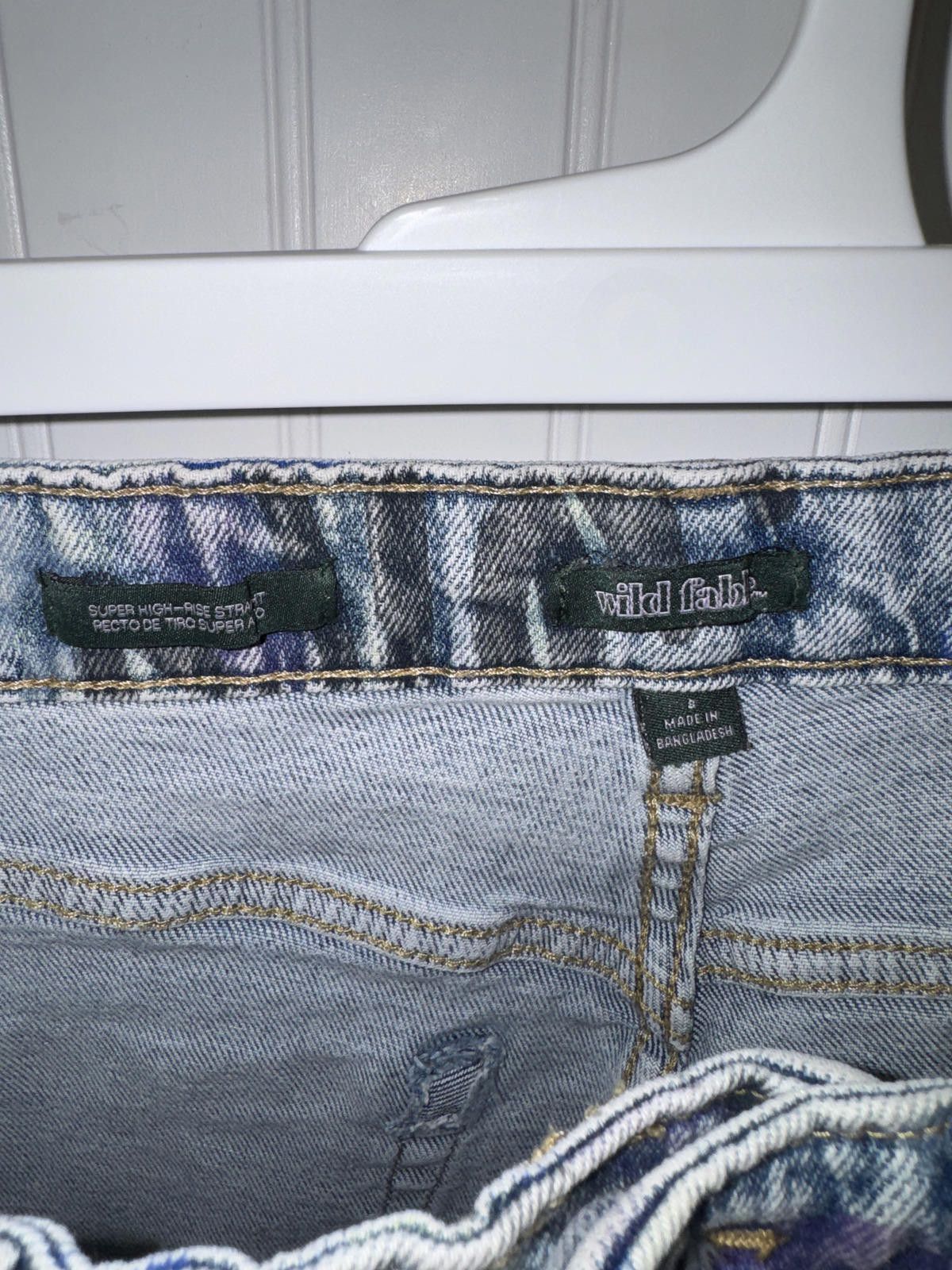 Other Wild Fable Women's Super High-Rise Straight Graffiti Jeans Size 28" / US 6 / IT 42 - 3 Thumbnail