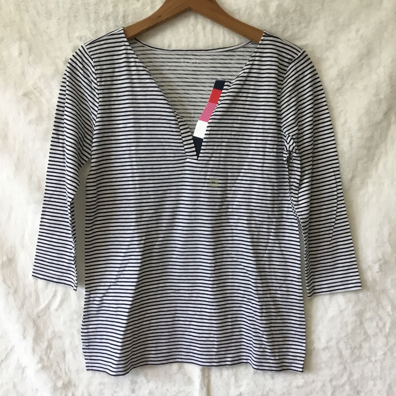 Loft LOFT Blue Striped Floral Split Neck Tee Size XS / US 0-2 / IT 36-38 - 6 Thumbnail
