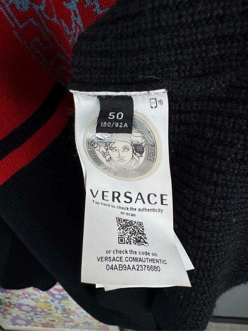 Versace Versace Medusa printed wool sweater Size US L / EU 52-54 / 3 - 4 Thumbnail