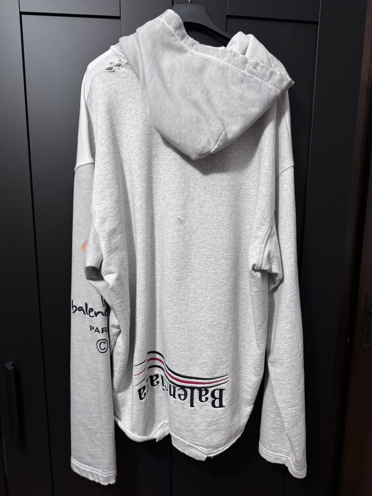 Balenciaga Balenciaga Upside Down Paris Hoodie BLUELLE🌊 Size US M / EU 48-50 / 2 - 2 Thumbnail