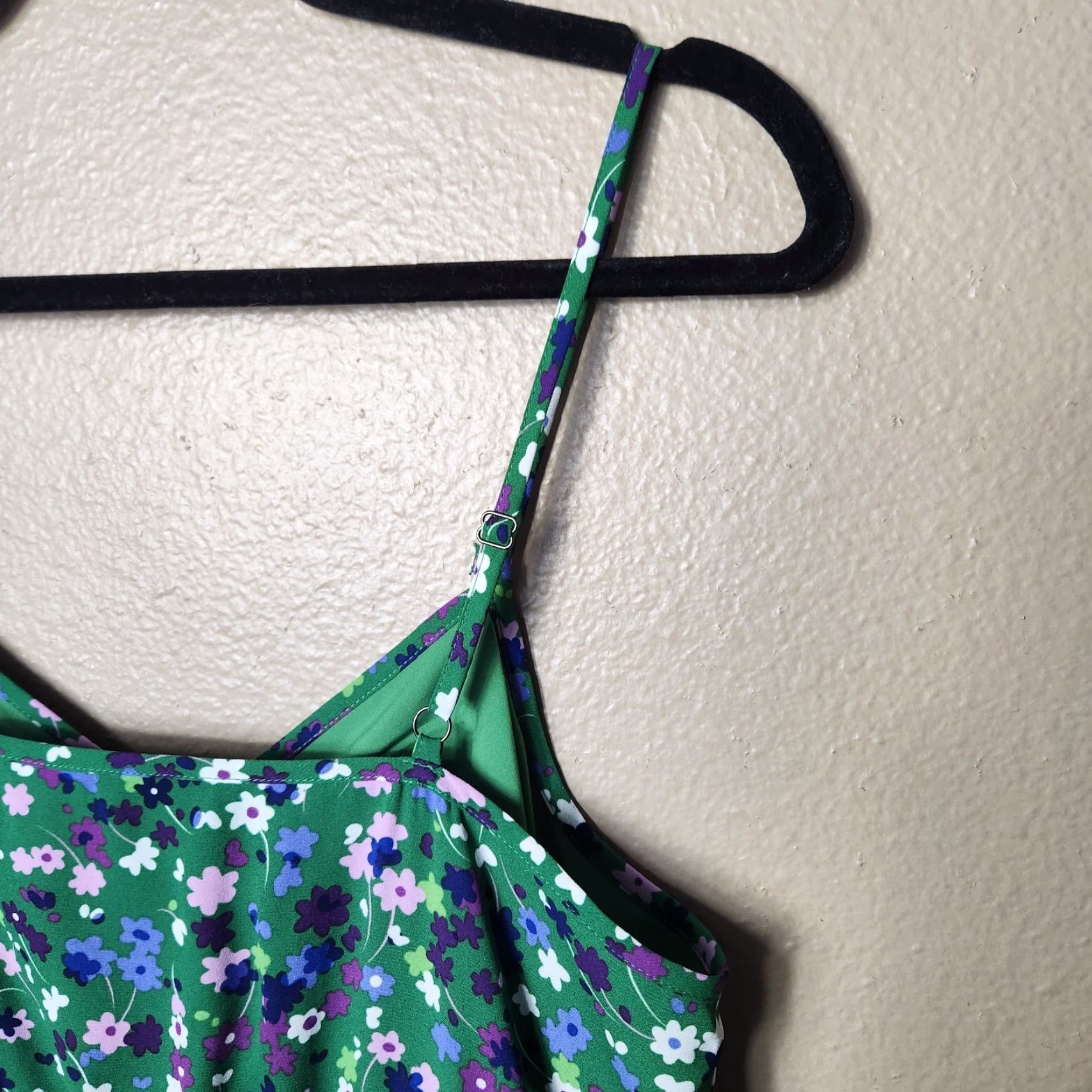 Donna Morgan Donna Morgan Dress Womens Spaghetti Strap Midi Dress-Size 8 Kelly Green Floral Party/Cocktail Sundress V-Neck ElecFit? Size M / US 6-8 / IT 42-44 - 7 Thumbnail