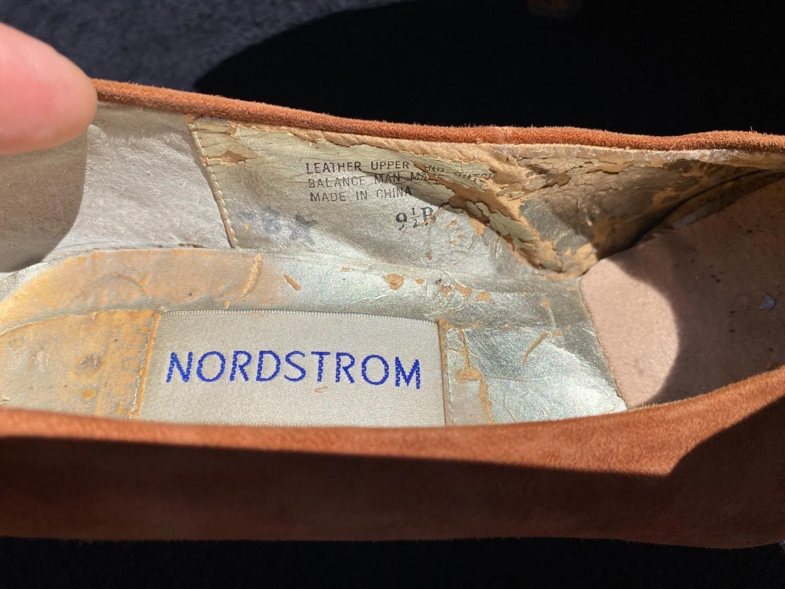 Nordstrom VINTAGE Nordstrom 70s heels size 9.5B (#S1001) Size US 9.5 / IT 39.5 - 5 Thumbnail