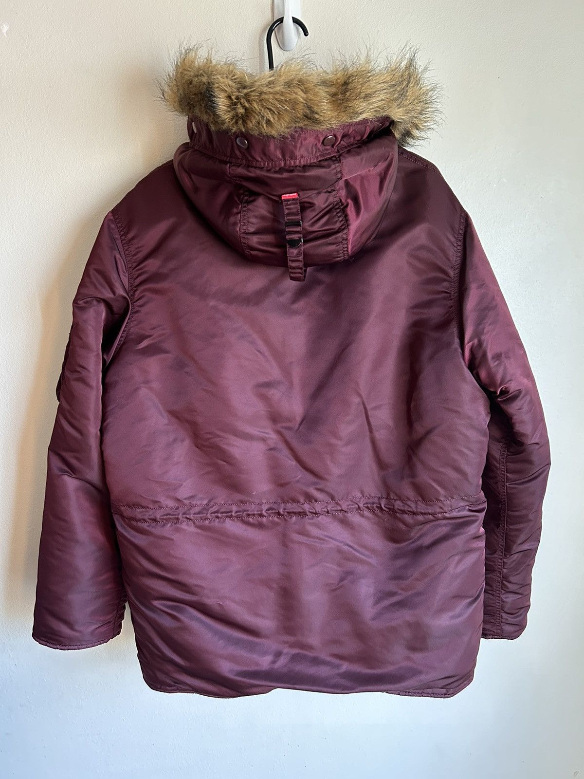 Supreme Supreme Burgundy N-3B Parka - Size: XL Size US XL / EU 56 / 4 - 2 Thumbnail
