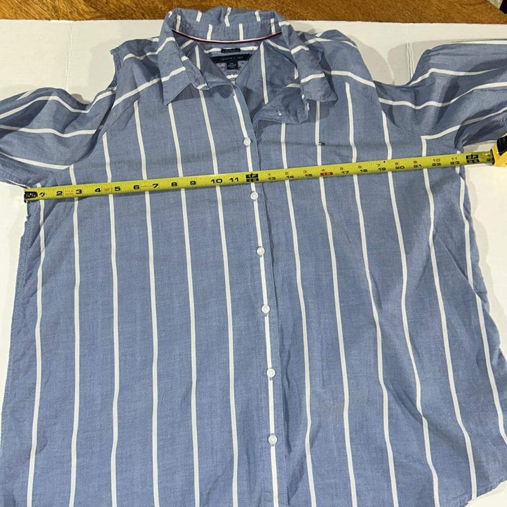 Tommy Hilfiger Tommy Cold Shoulder Stripe Chambray Button Down, XXL Size XXL / US 16-18 / IT 52-54 - 7 Thumbnail
