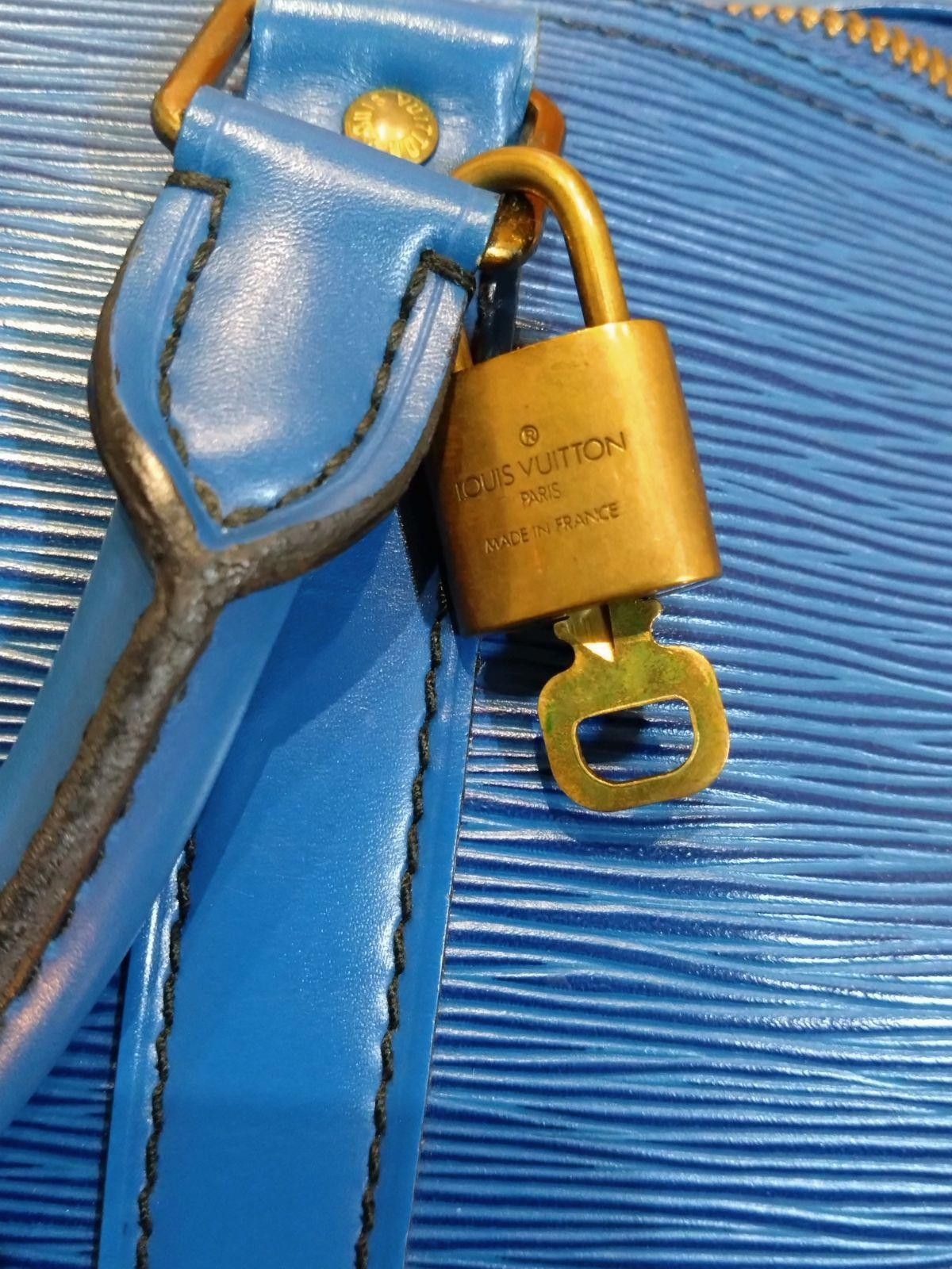 Louis Vuitton Louis Vuitton - Blue Epi Leather Keepall 50 Duffel Bag Size ONE SIZE - 6 Thumbnail