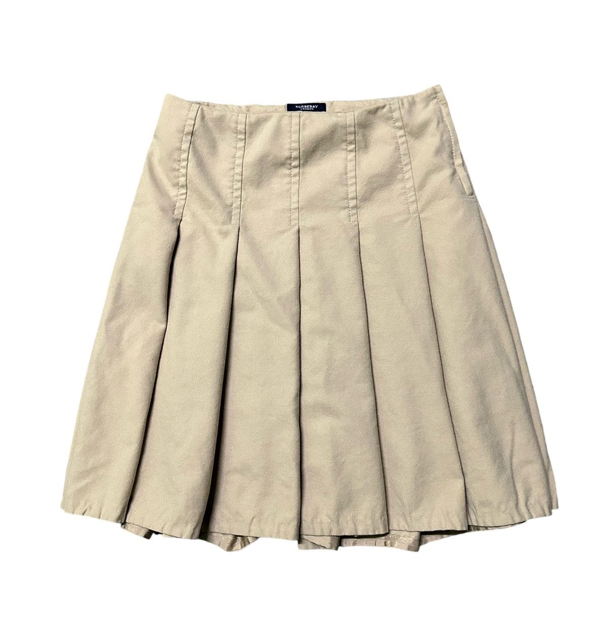 Burberry Vintage burberry skirt Size 28" / US 6 / IT 42 - 1 Thumbnail