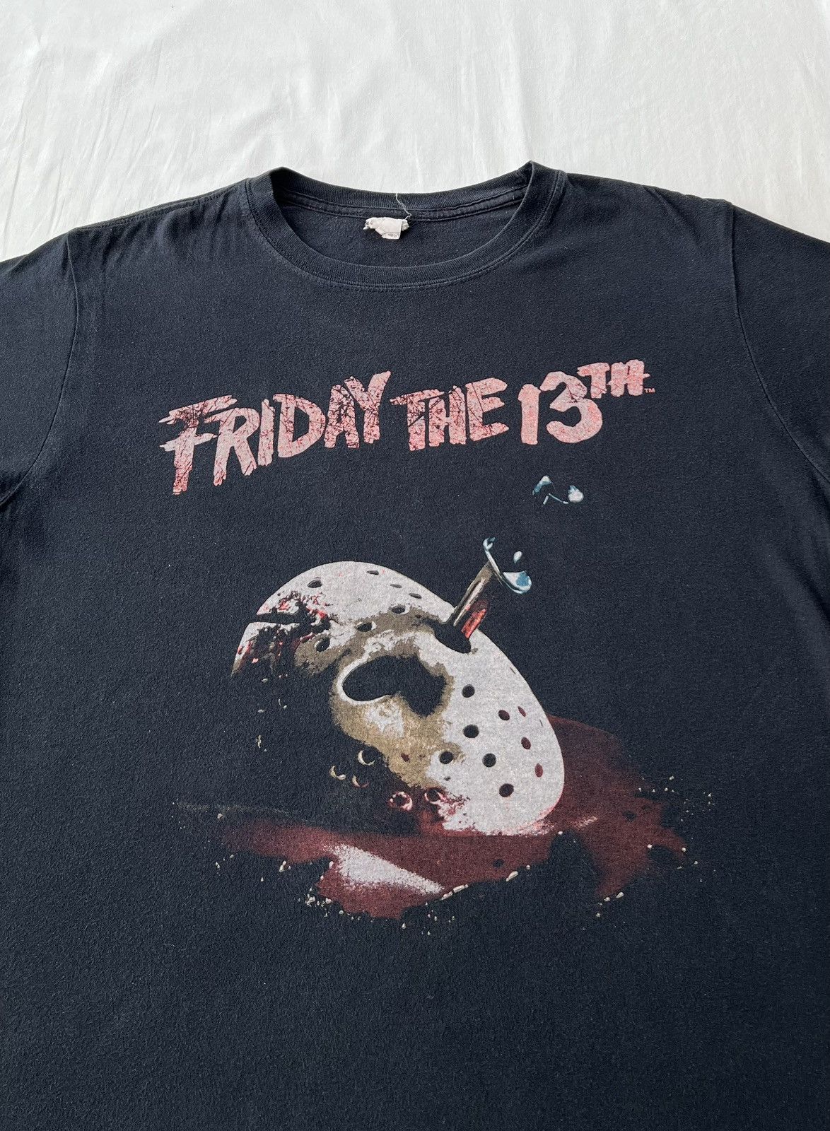 Expert Horror Vintage 2010s Friday the 13th Horror Movie Black T-shirt Size US M / EU 48-50 / 2 - 5 Thumbnail