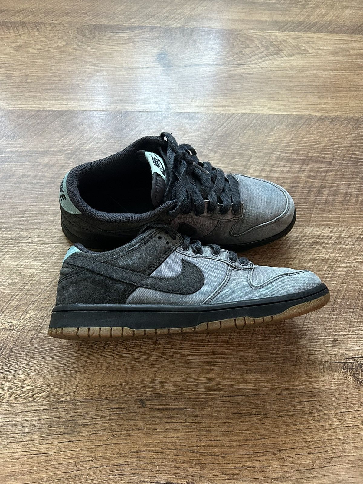 image of 2007 Nike Dunk Size 8 Travis Chunky J1 Bred Shoes in Blue, Men's
