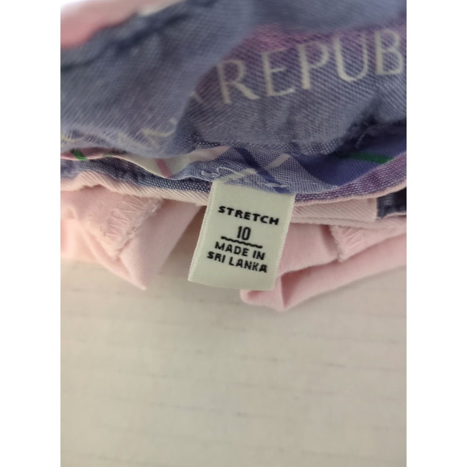 Banana Republic VINTAGE Banana Republic Pink Cotton Pocketed Shorts Womens Size 10 Stretch 2011 Size 32" / US 10 / IT 46 - 2 Thumbnail