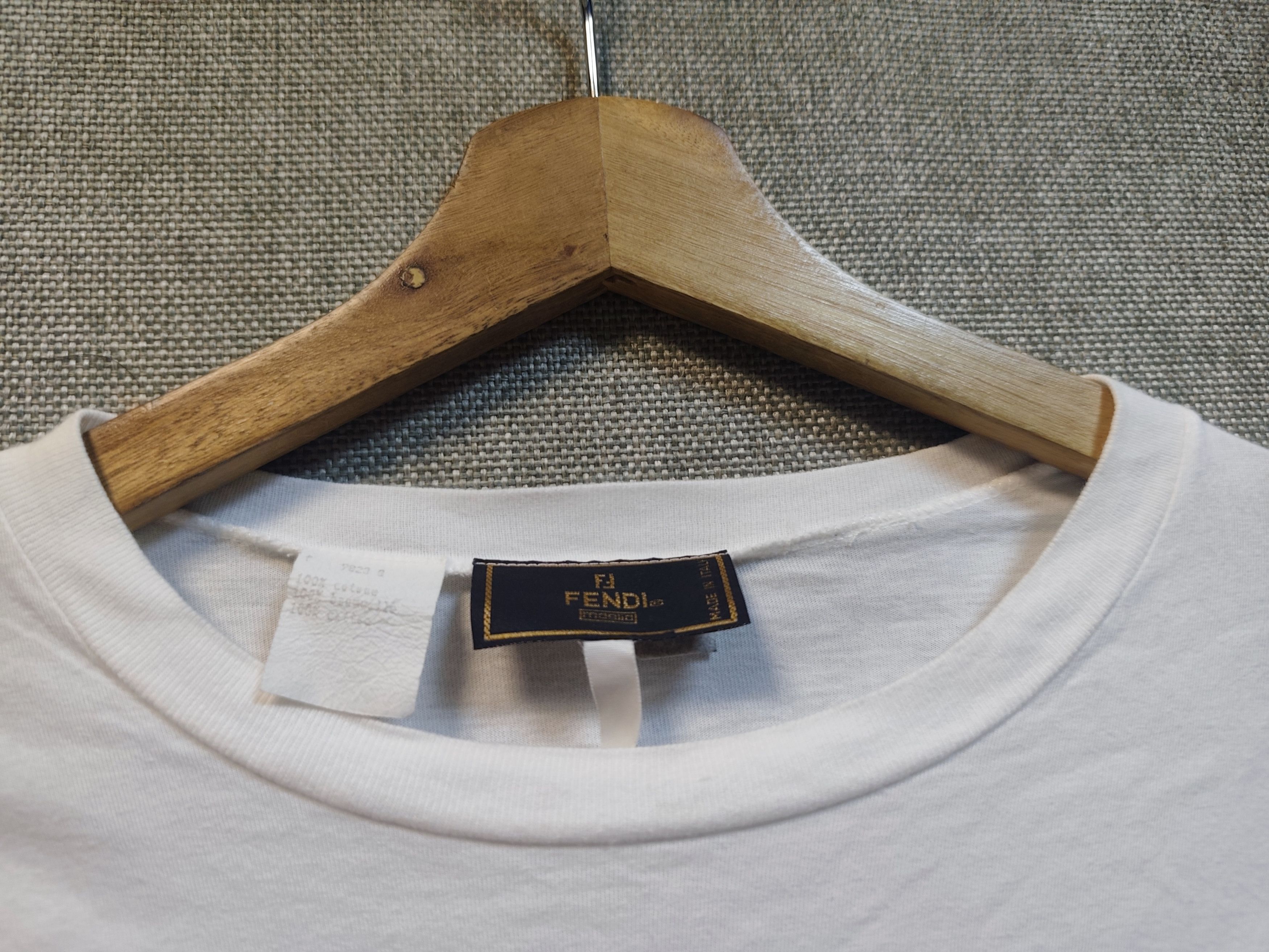 Fendi Fendi Tee Size US M / EU 48-50 / 2 - 3 Thumbnail