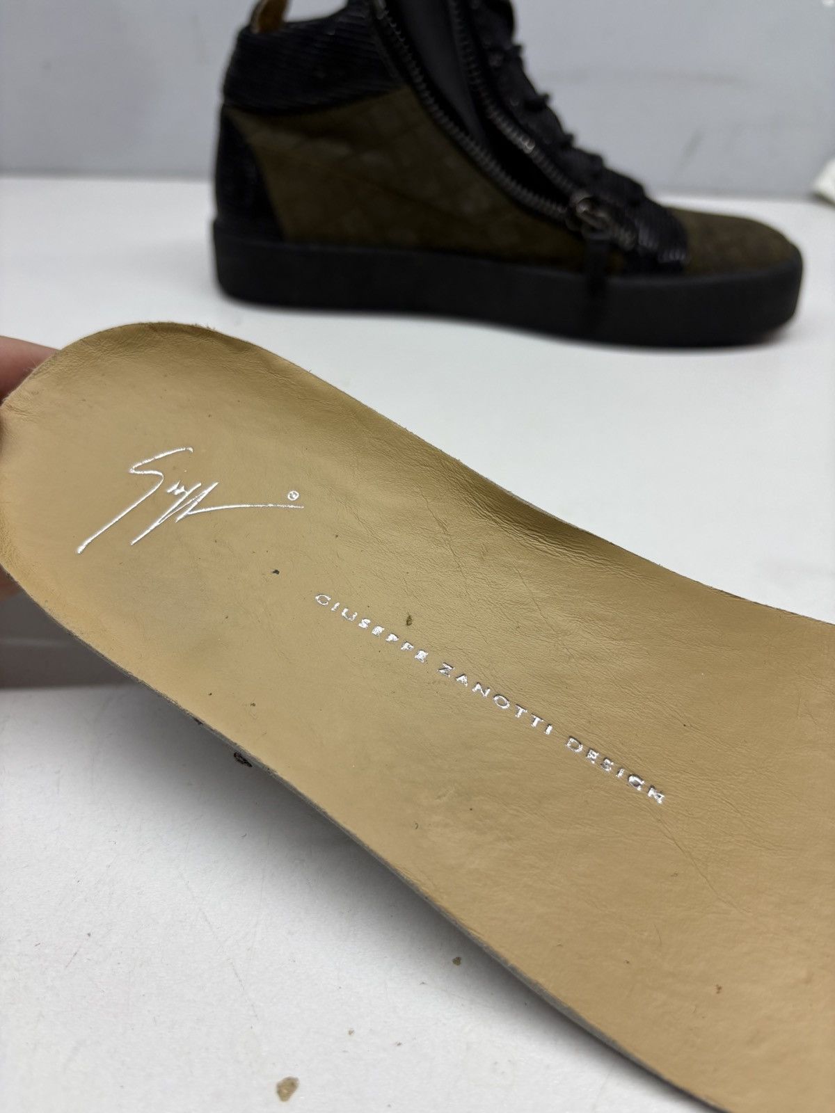 Giuseppe Zanotti Giuseppe Zanotti high top diamond zip sneakers Size US 8 / EU 41 - 13 Thumbnail