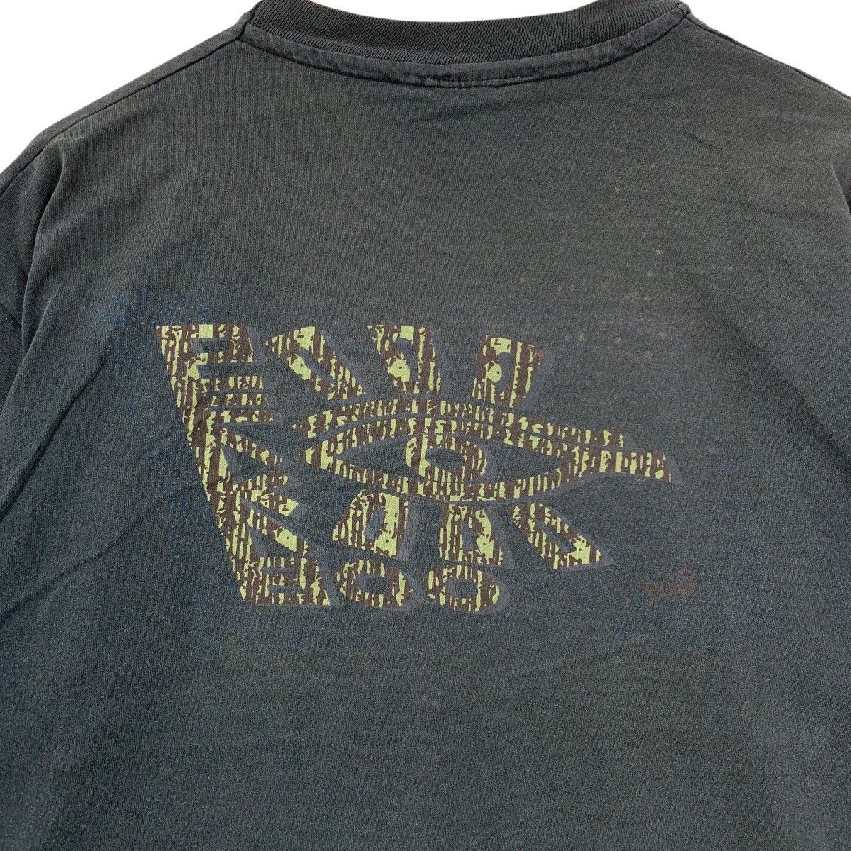 Vintage Vintage PEAKABOO USA Extra Wear Surf Surfing Tshirt Size US L / EU 52-54 / 3 - 5 Thumbnail