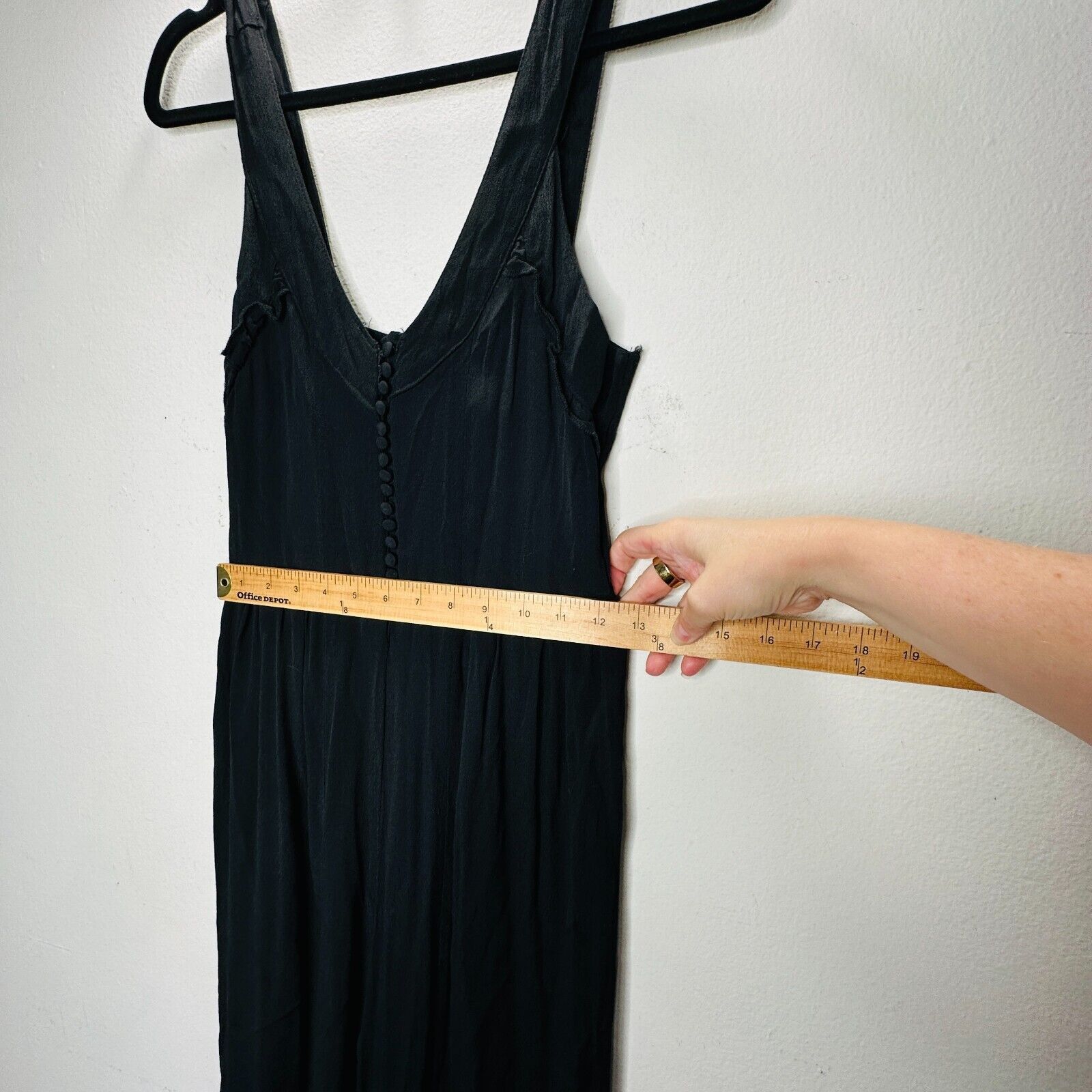 Other Taylor & Sage Black V Neck Button Front Wide Leg Jumpsuit S Size 26" / US 2 / IT 38 - 15 Thumbnail