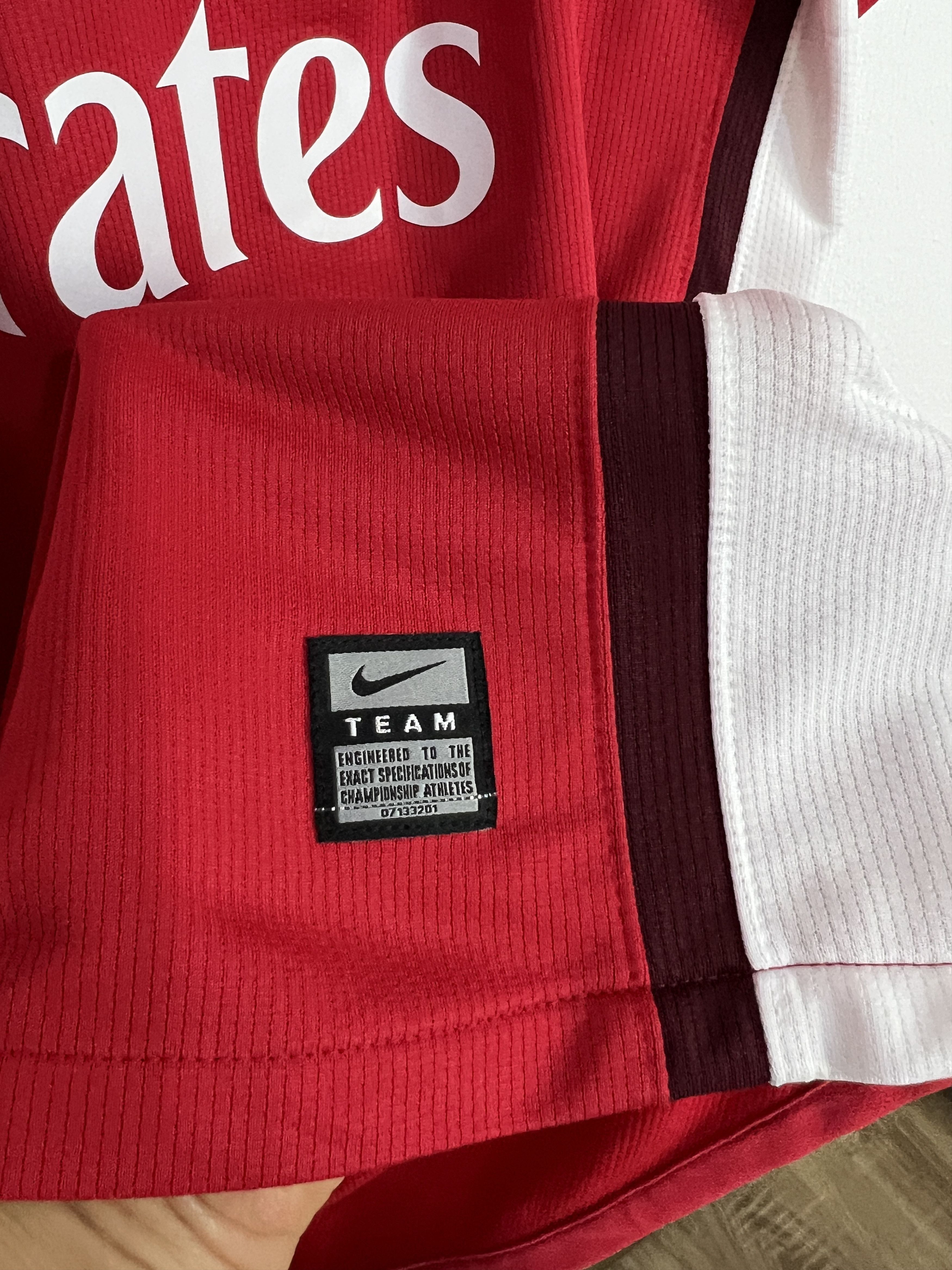 Nike Arsenal Home football shirt 2008 Soccer Nike Jersey Gunners Size US L / EU 52-54 / 3 - 4 Thumbnail
