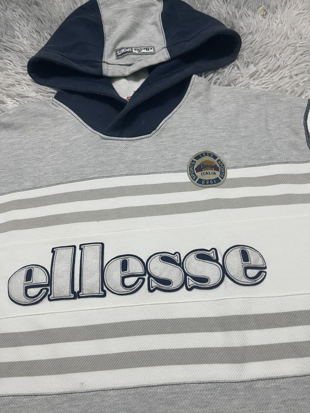 Ellesse 90s ELLESE HOODIE BIG LOGO OG STYLE DESIGN Size US L / EU 52-54 / 3 - 9 Thumbnail