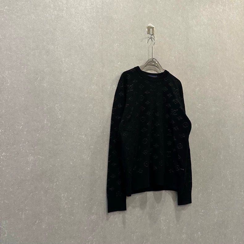 Louis Vuitton Louis Vuitton Solid printed drawn-stitch T-shirt Size US S / EU 44-46 / 1 - 3 Thumbnail
