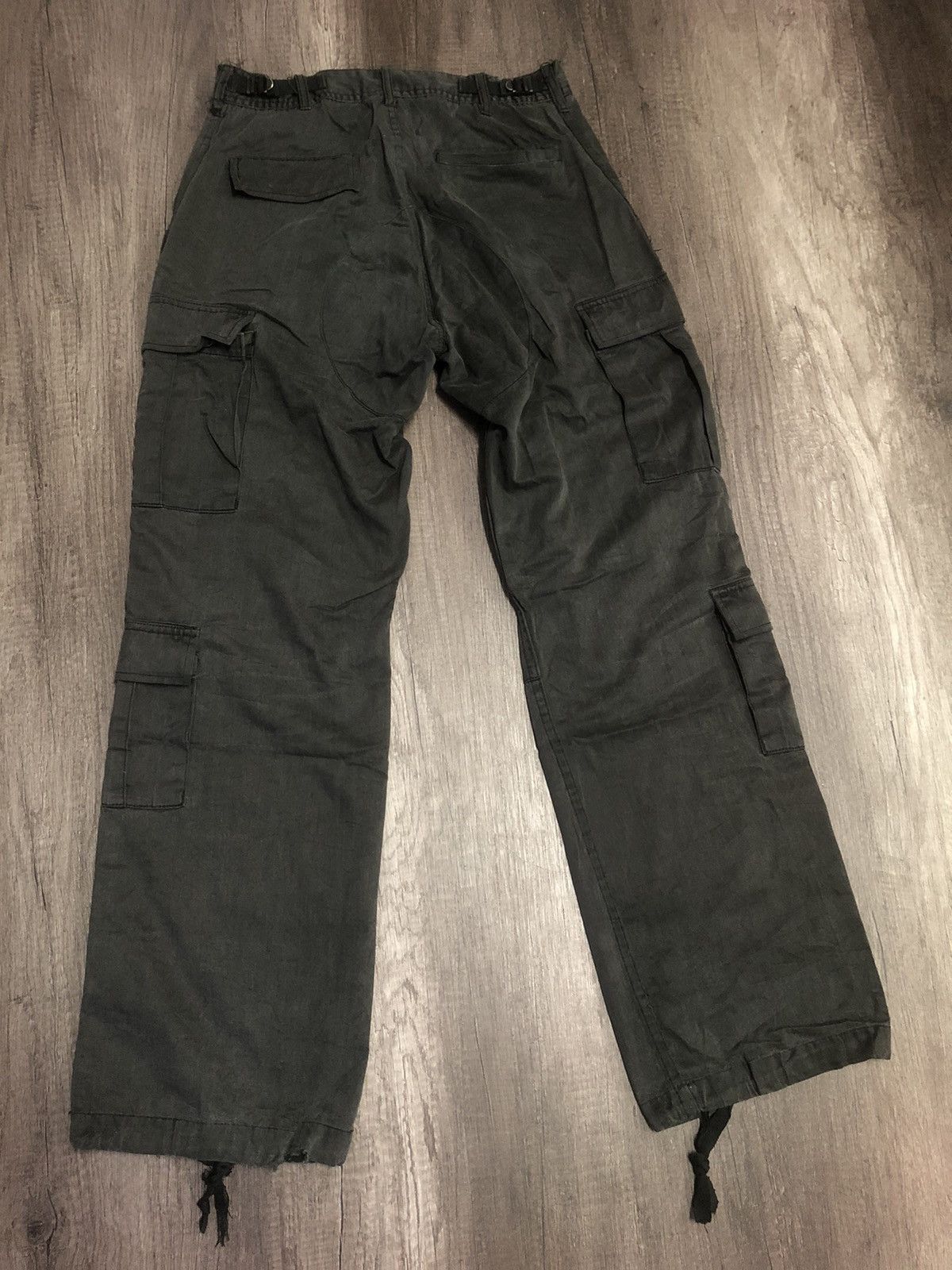 Vintage Vintage Cargo Multi Pocket Military Pants Us Army Style Size US 30 / EU 46 - 8 Thumbnail