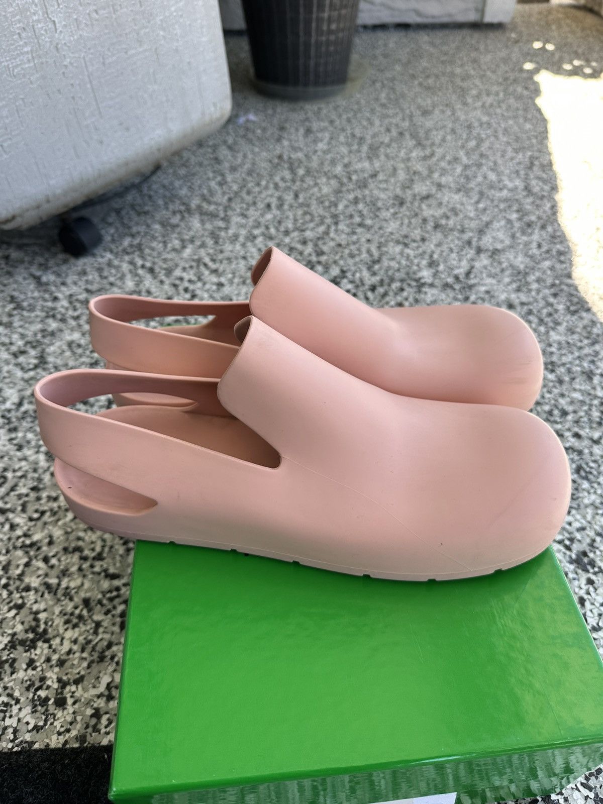 Bottega Veneta Bottega Puddle Slip-Ons “Peach” Size US 8 / EU 41 - 2 Thumbnail