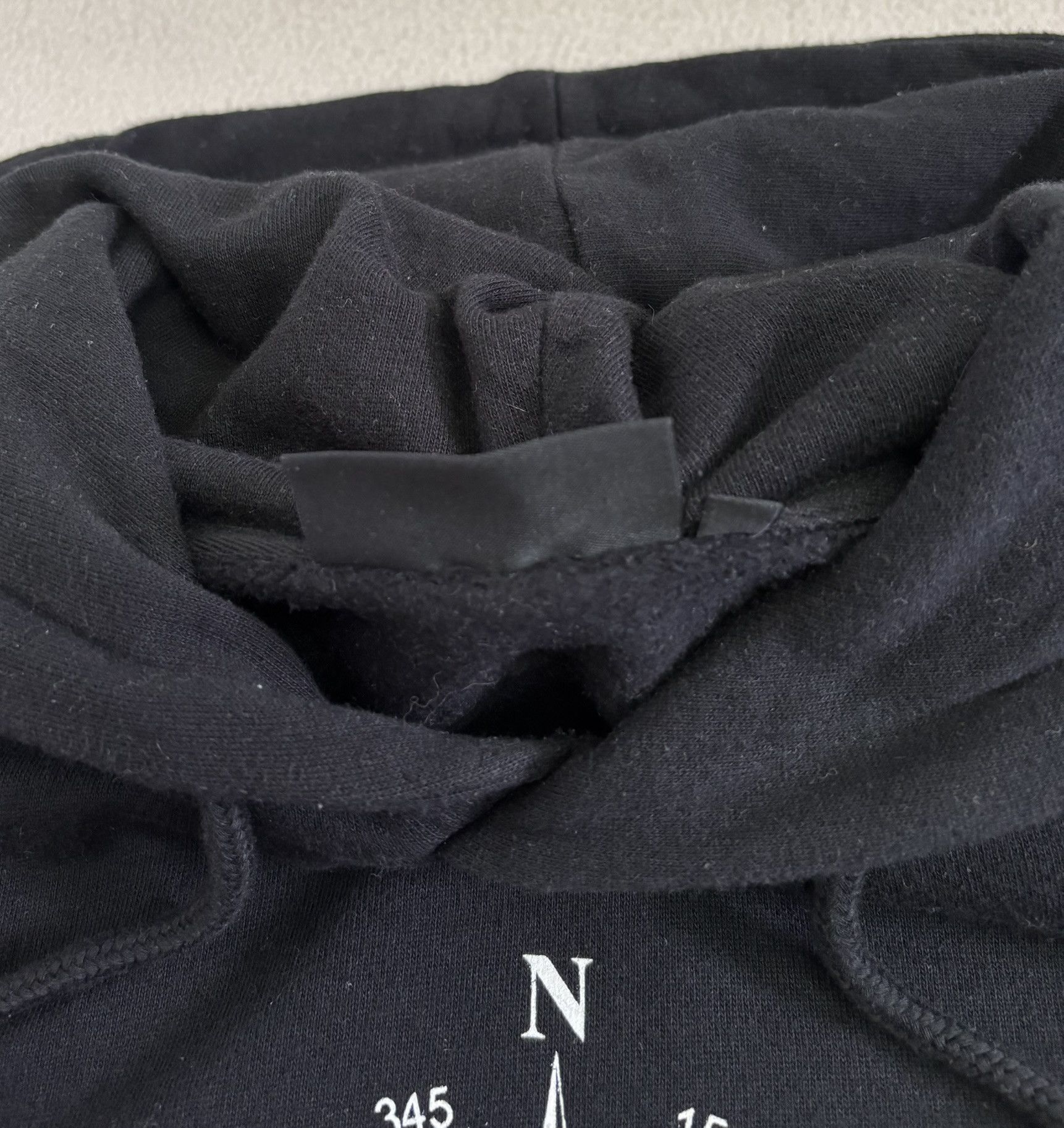 Trapstar London Trapstar Compass Black Hoodie Size XL Size US XL / EU 56 / 4 - 11 Thumbnail