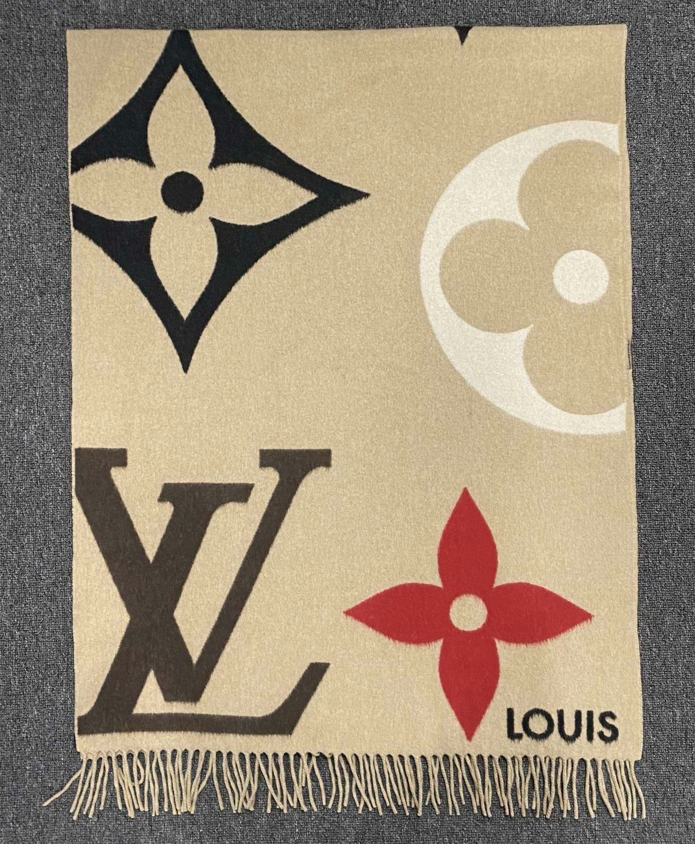 Louis Vuitton Louis Vuitton Retro Beige Scarf one size Men Size ONE SIZE - 1 Thumbnail