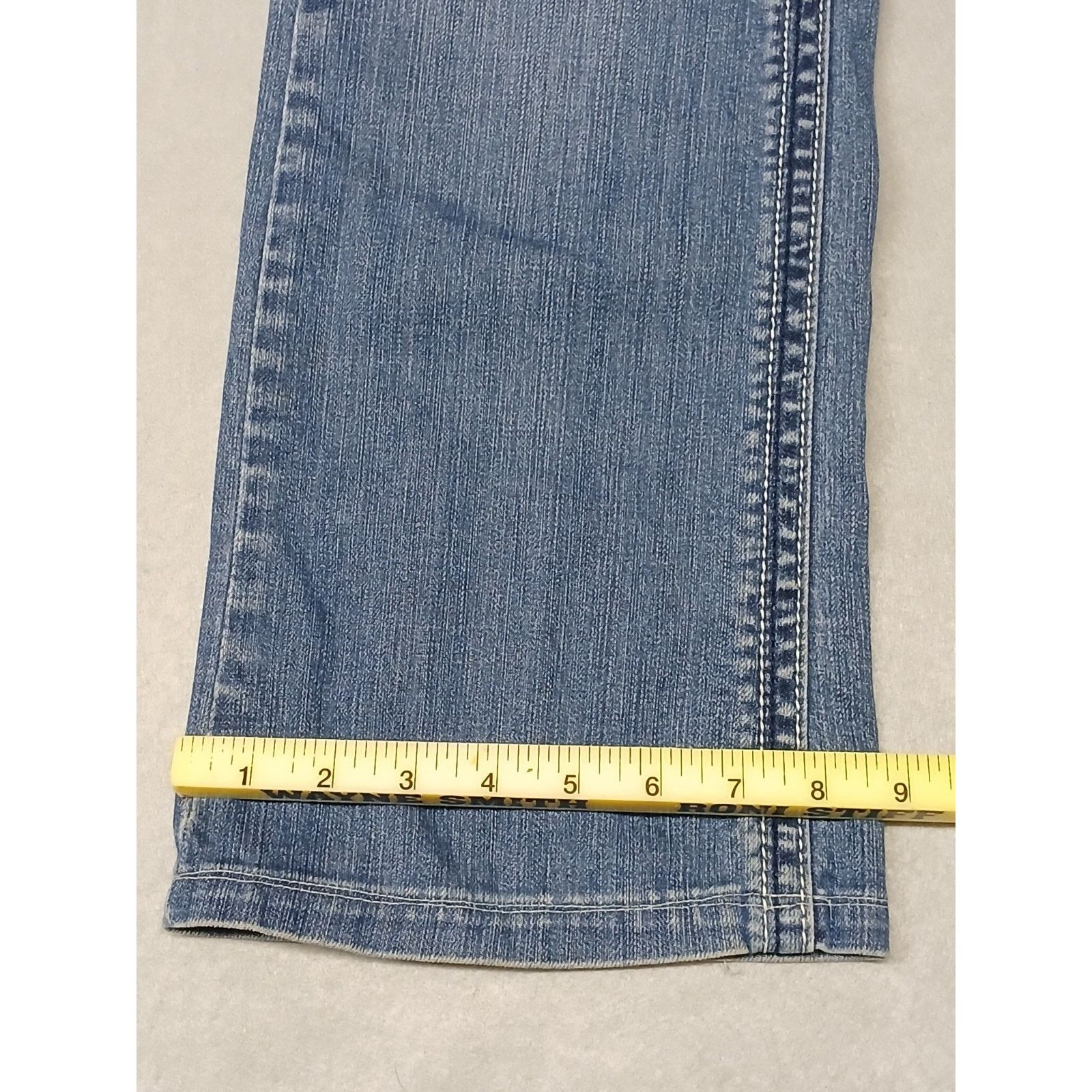 Grace in LA Grace in LA (28) Boot Cut Embroidered Flap Pockets Jeans Size 28" / US 6 / IT 42 - 2 Thumbnail