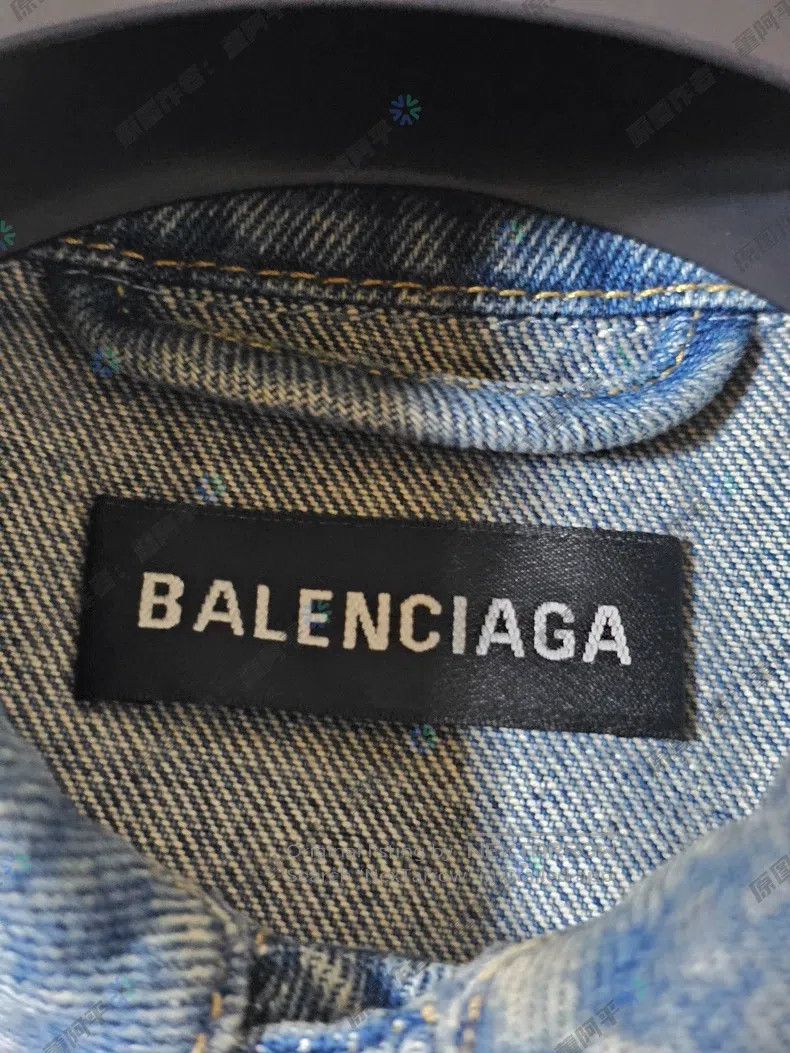 Balenciaga Balenciaga Denim Jacket Jacket Back Cola Embroidered Logo Size US M / EU 48-50 / 2 - 6 Thumbnail