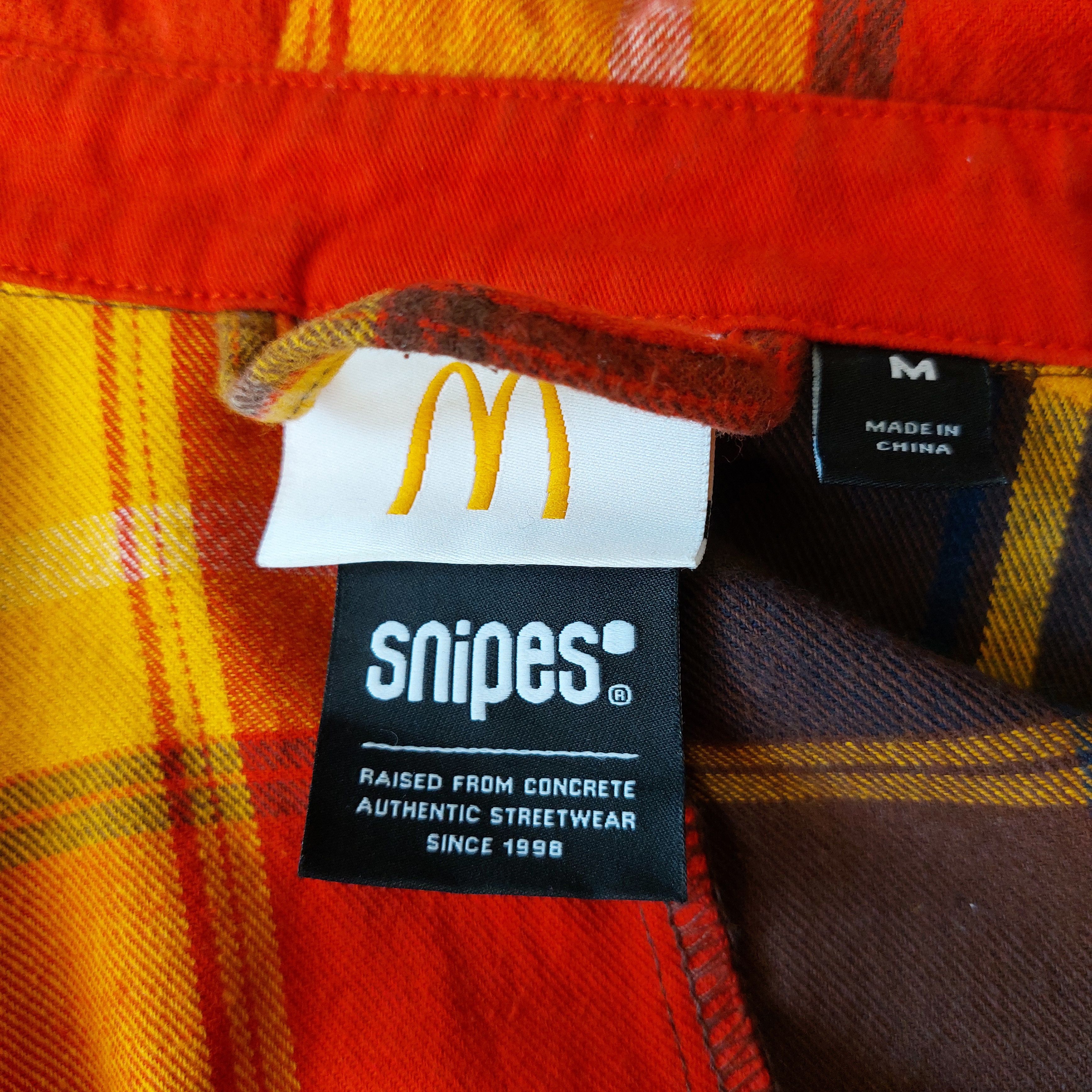 Snipes Snipes x McDonald's Shirt Size US M / EU 48-50 / 2 - 5 Thumbnail