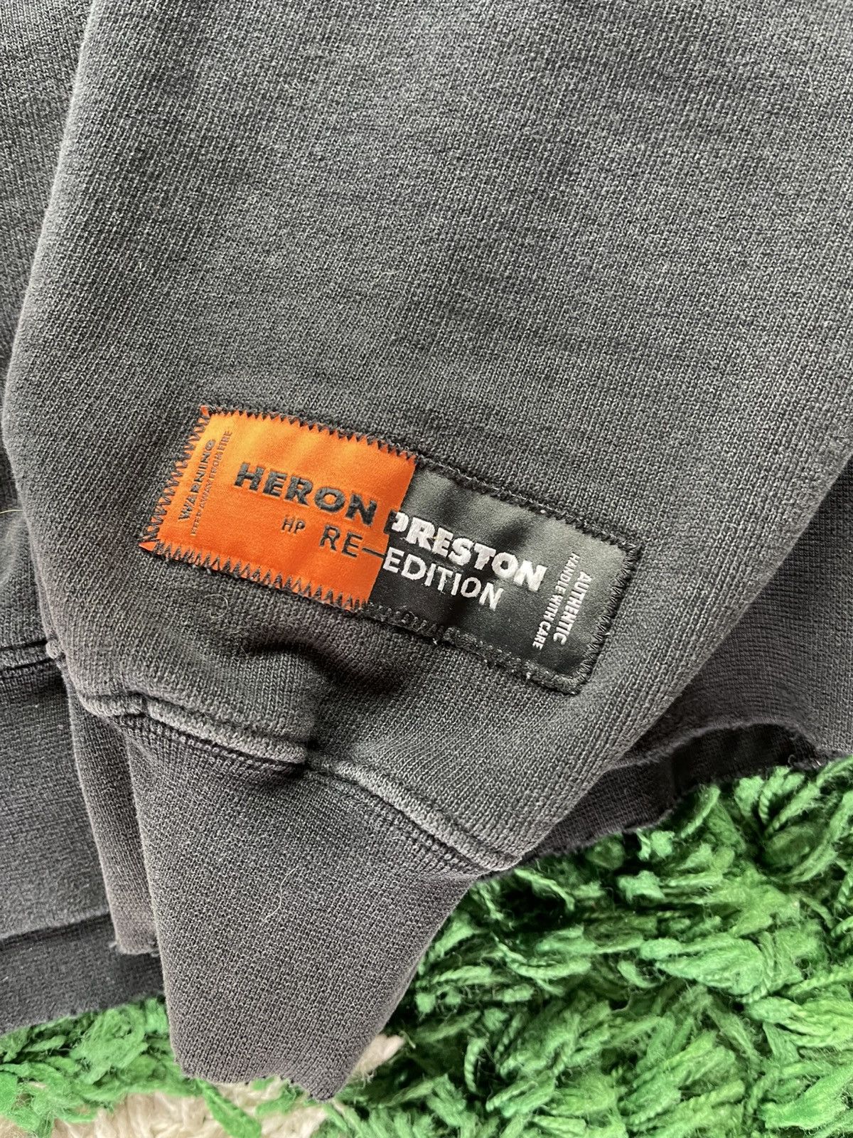 Heron Preston Heron Preston "500% Done" Crewneck Size US XL / EU 56 / 4 - 3 Thumbnail