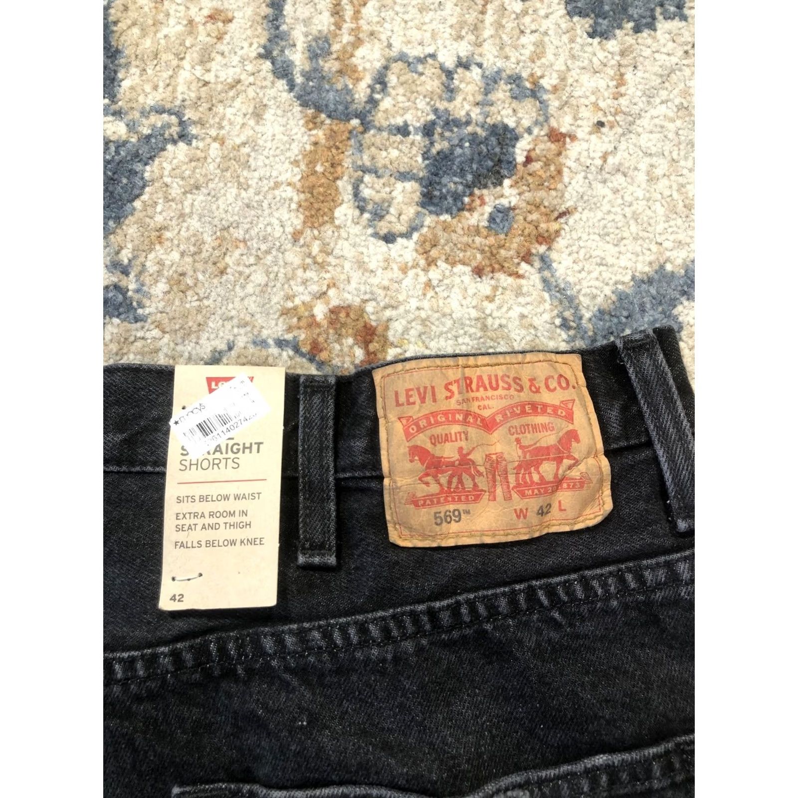Levi's Levi's 569 Bermuda Shorts Mens 42 Black Denim Distressed 5-Pocket Relaxed Fit Shorts Size US 42 / EU 58 - 7 Thumbnail