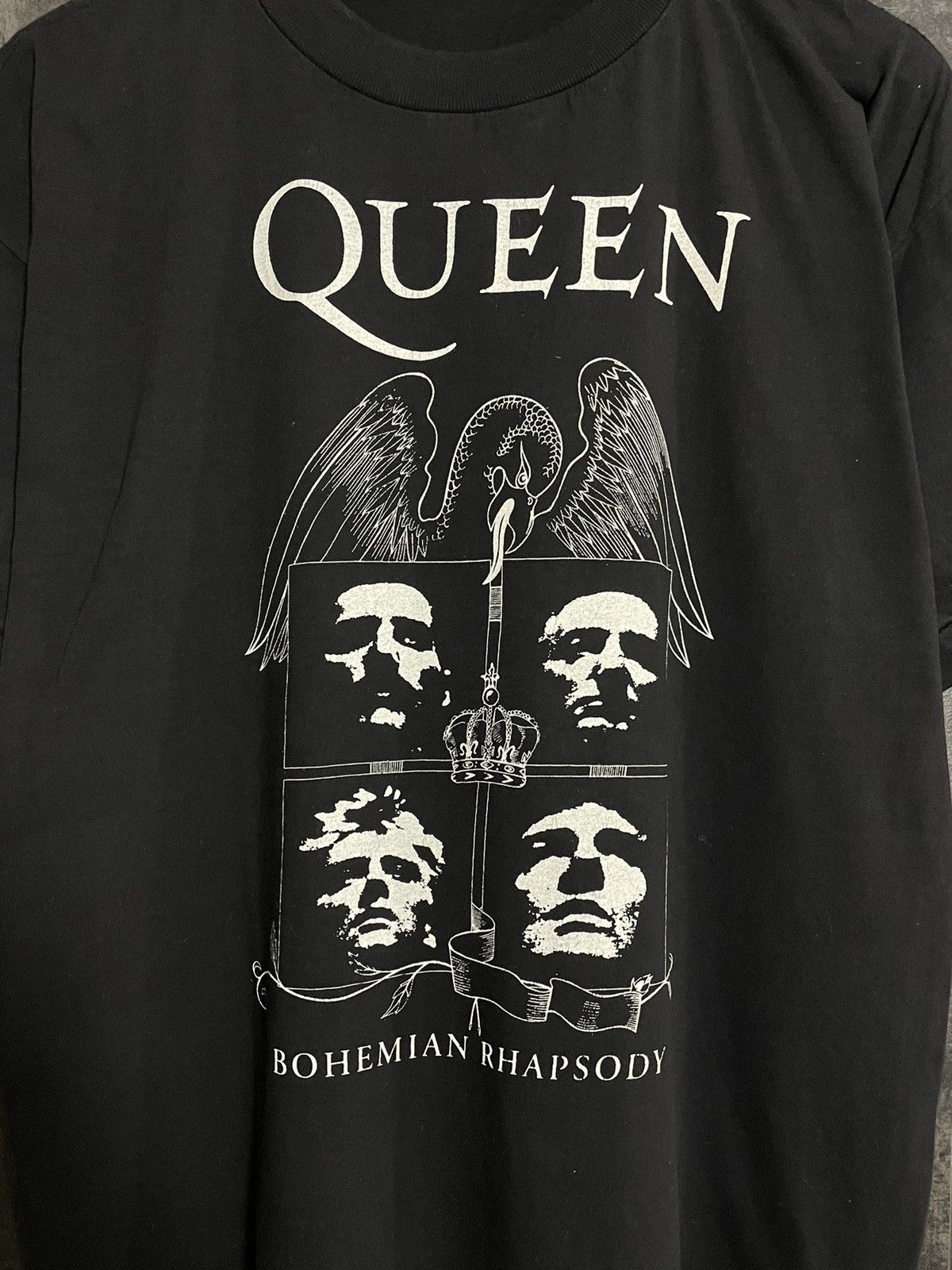 Vintage Vintage Queen Bohemian Rhapsody Freddie Mercury Rock T-Shirt Size US L / EU 52-54 / 3 - 6 Thumbnail