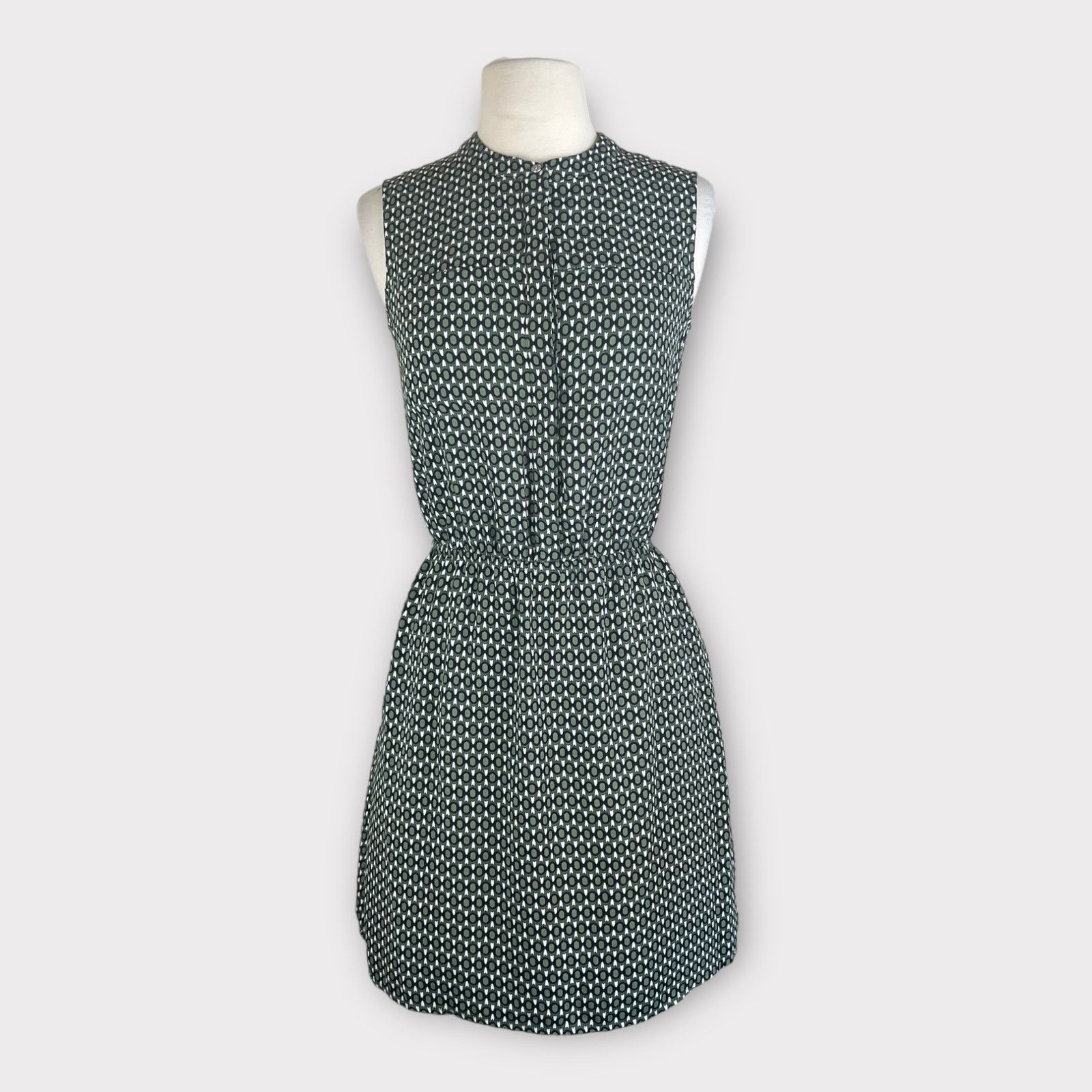 Merona Merona | Olive Green Geometric Print Dress with Pockets Size XS / US 0-2 / IT 36-38 - 1 Thumbnail