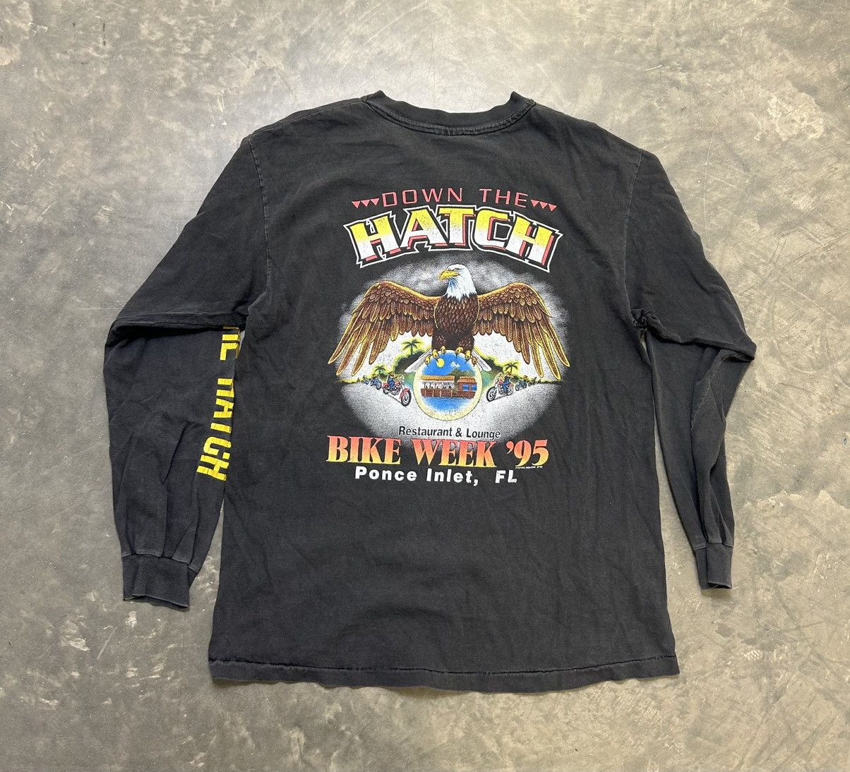 Hanes × Vintage Down the hatch 1995 bike week tee Size US L / EU 52-54 / 3 - 2 Thumbnail